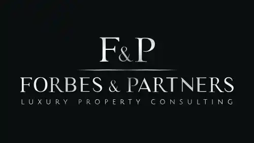 Luxury Villas for Rent [Encyclopedia]