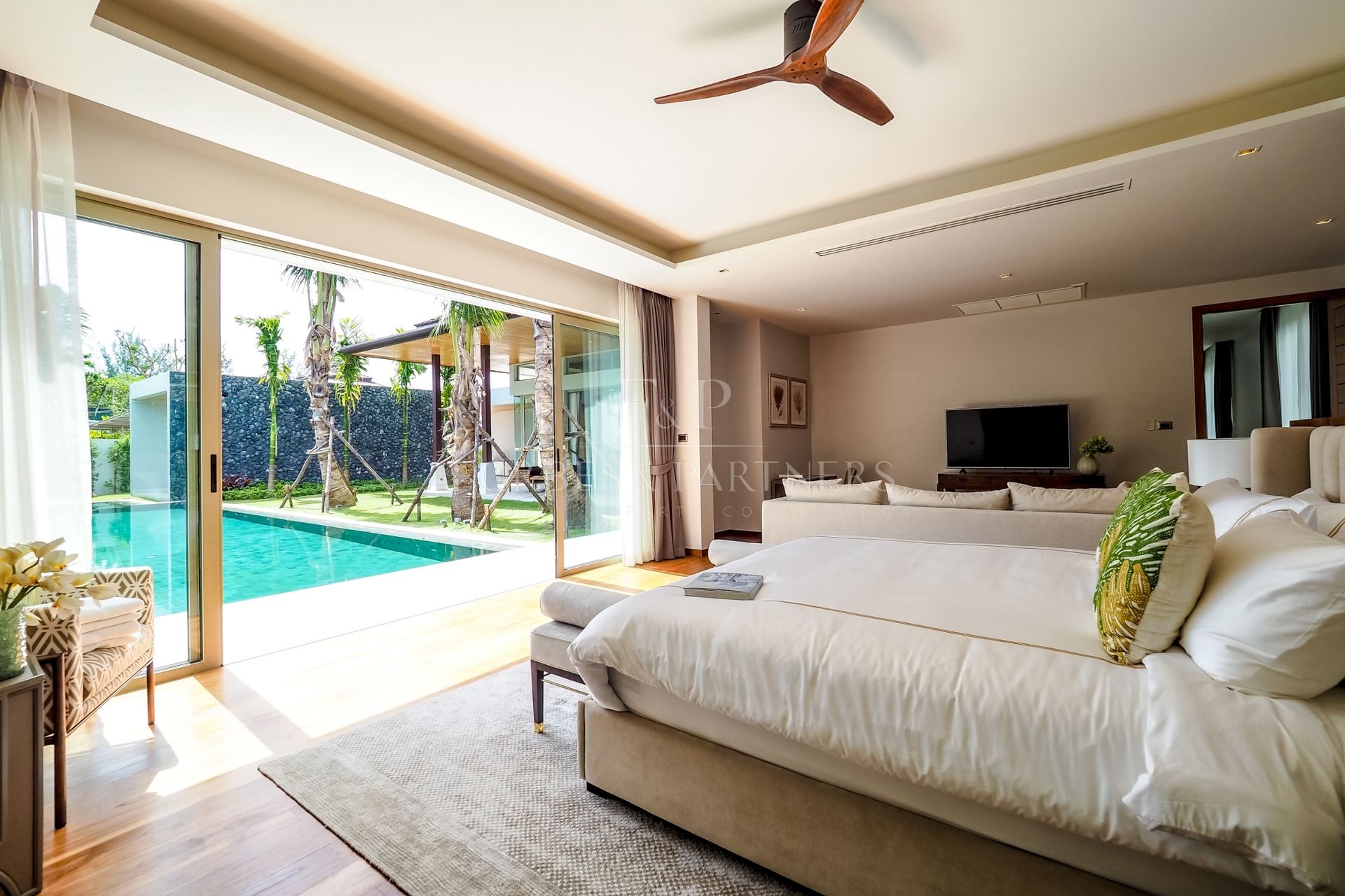 4 Bed Balinese and stylish Botanica Hillside pool villas - Cherngtalay, Phuket, Thailand