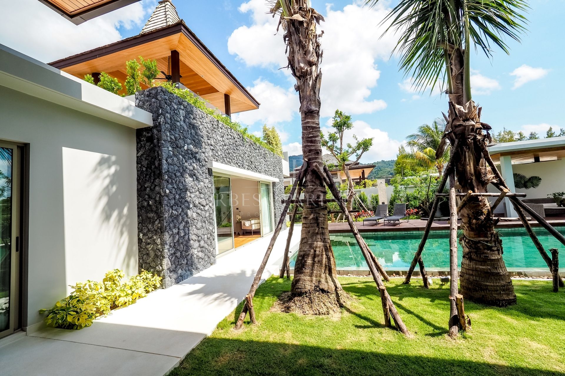 4 Bed Balinese and stylish Botanica Hillside pool villas - Cherngtalay, Phuket, Thailand