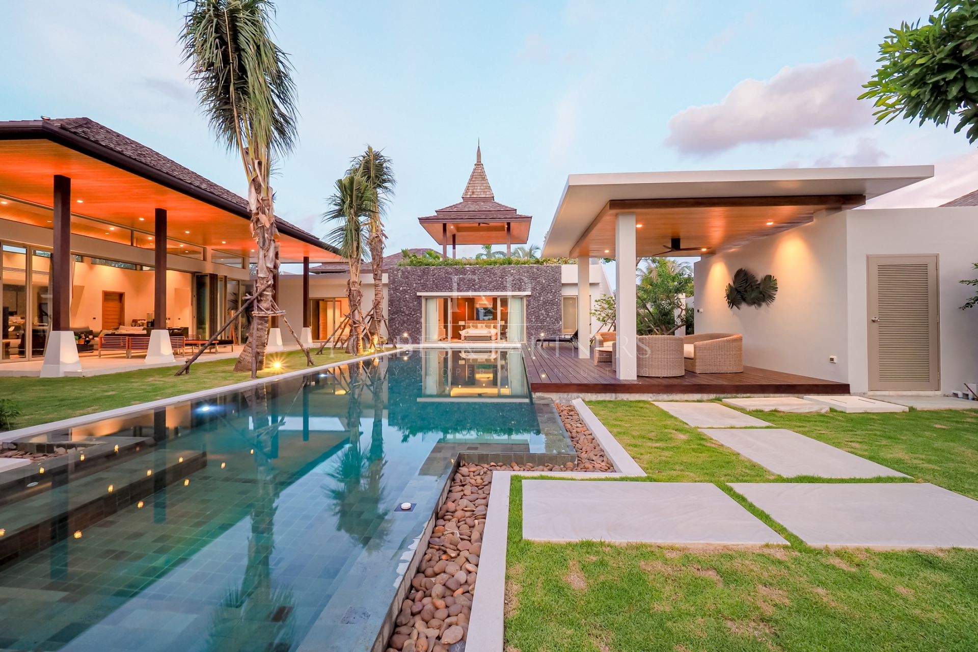 4 Bed Balinese and stylish Botanica Hillside pool villas - Cherngtalay, Phuket, Thailand