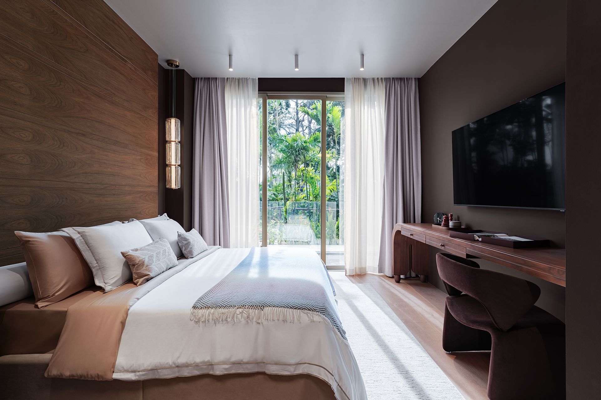 Investment Grade Luxury Condominiums Phuket Offering Studio to Penthouse Living with Spa and Wellness Facilities - Bang Tao, Phuket, Thailand