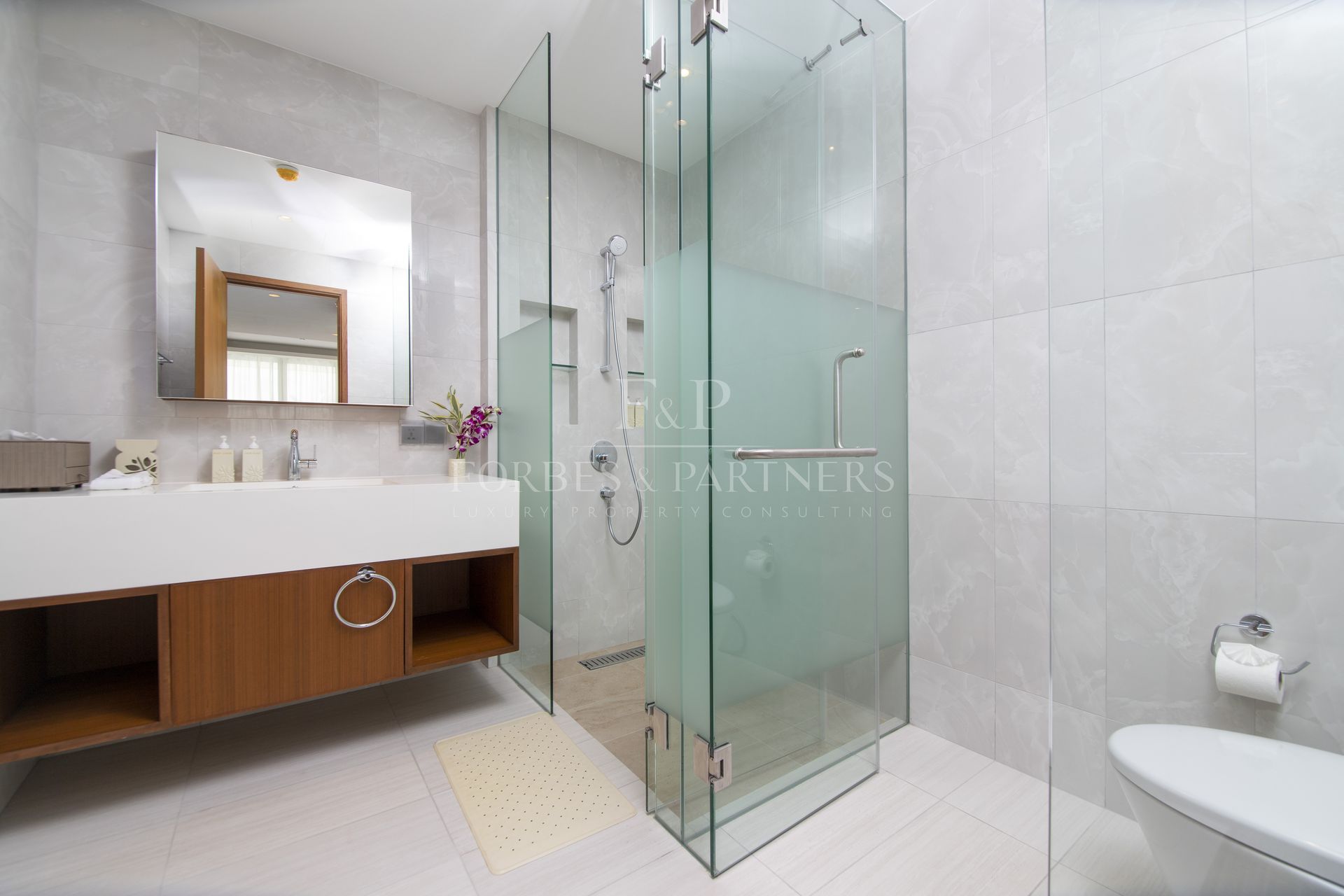 3BEDROOM APARTMENT IN ANGSANA BEACHFRONT RESIDENCES - Laguna, Phuket, Thailand