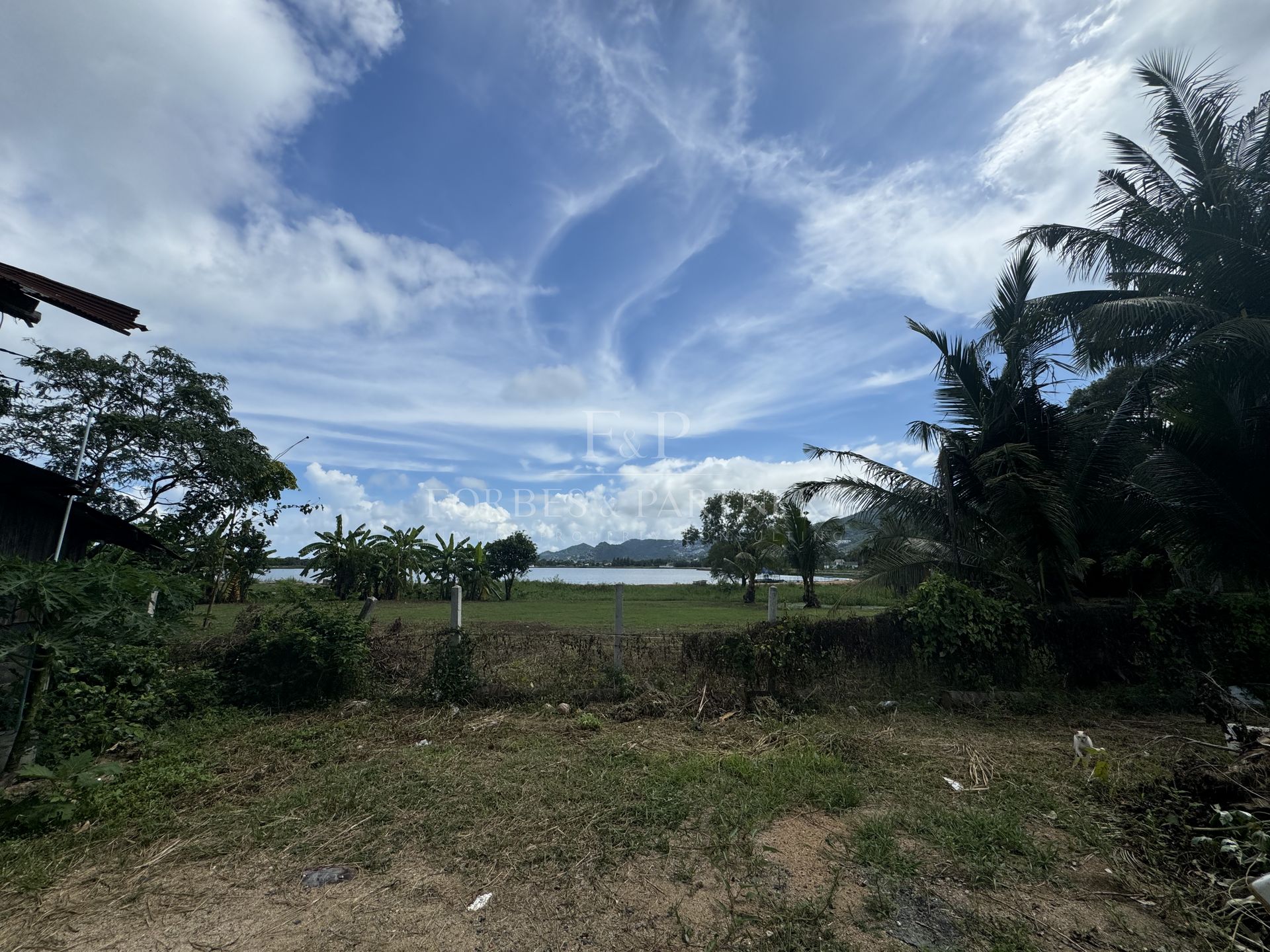 Premium Lease Opportunity: 2 Rai in Chaweng’s Golden Zone - Chaweng, Ko Samui, Thailand