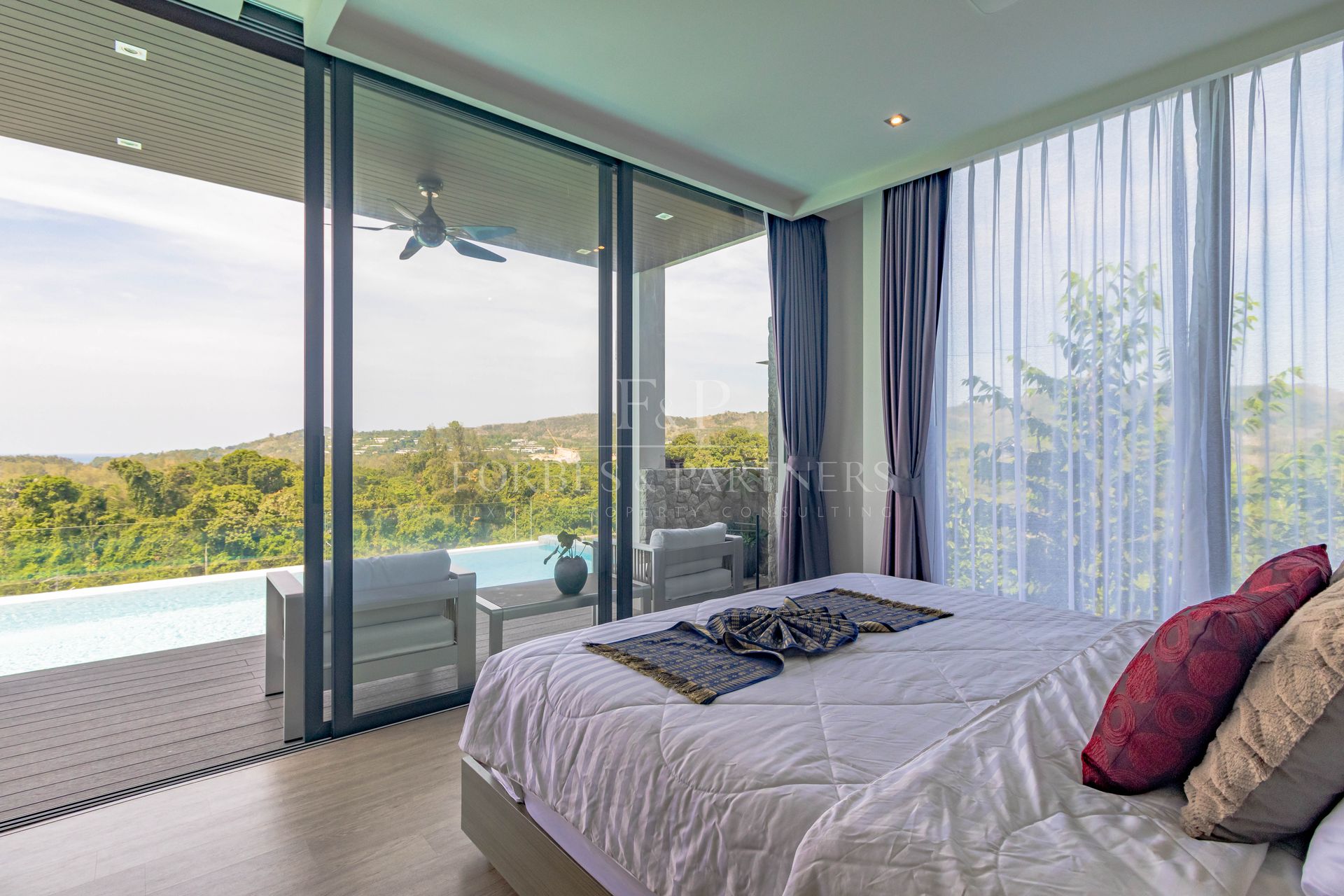 6 Bedroom Overlooking layan beach - Layan, Phuket, Thailand