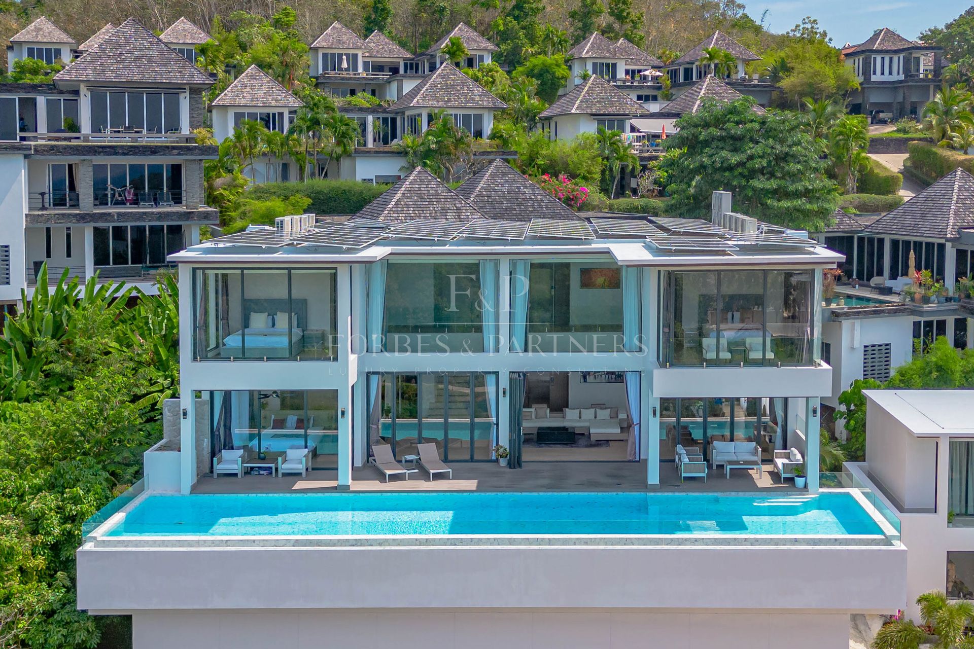 6 Bedroom Overlooking layan beach - Layan, Phuket, Thailand