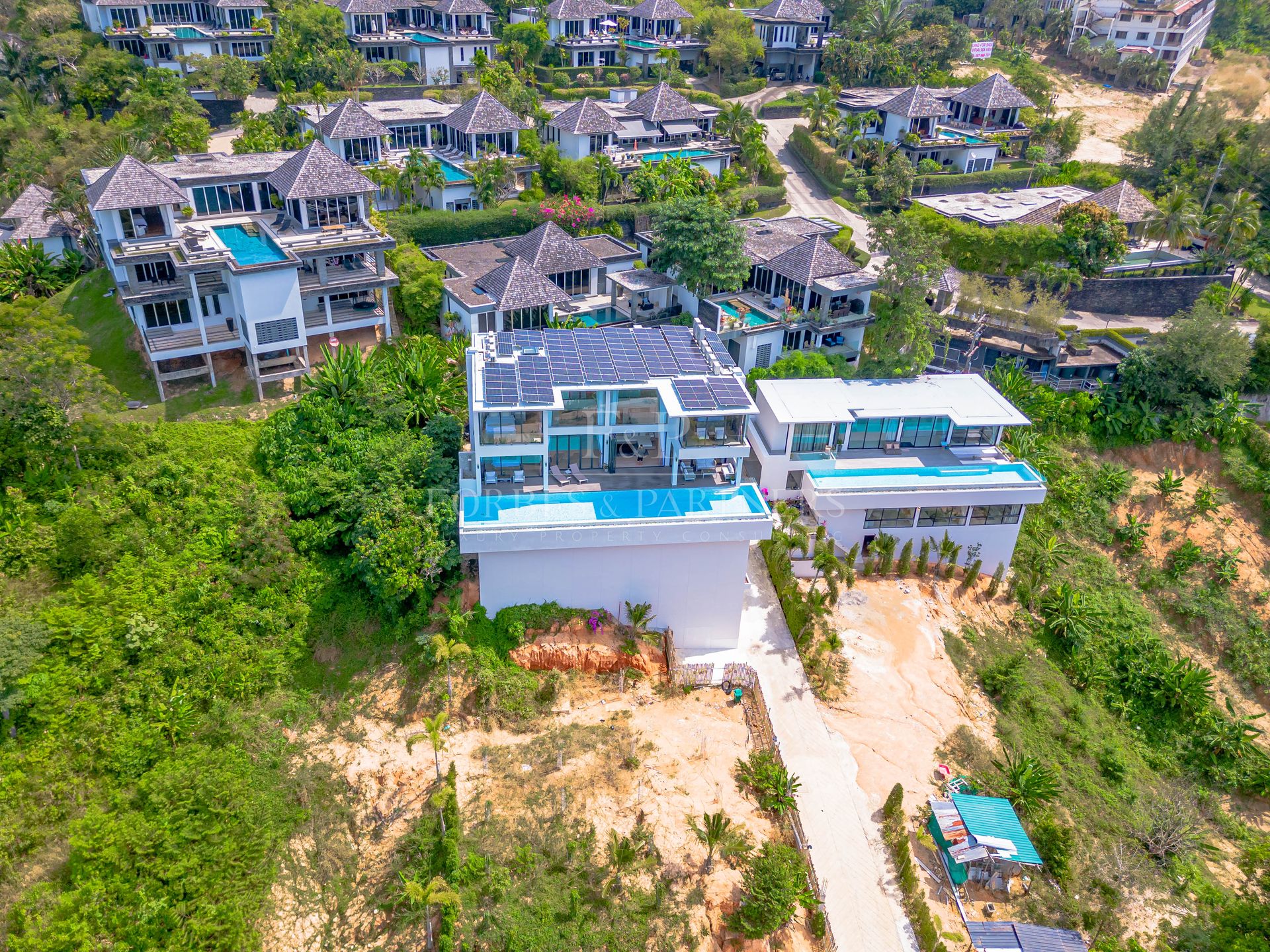6 Bedroom Overlooking layan beach - Layan, Phuket, Thailand