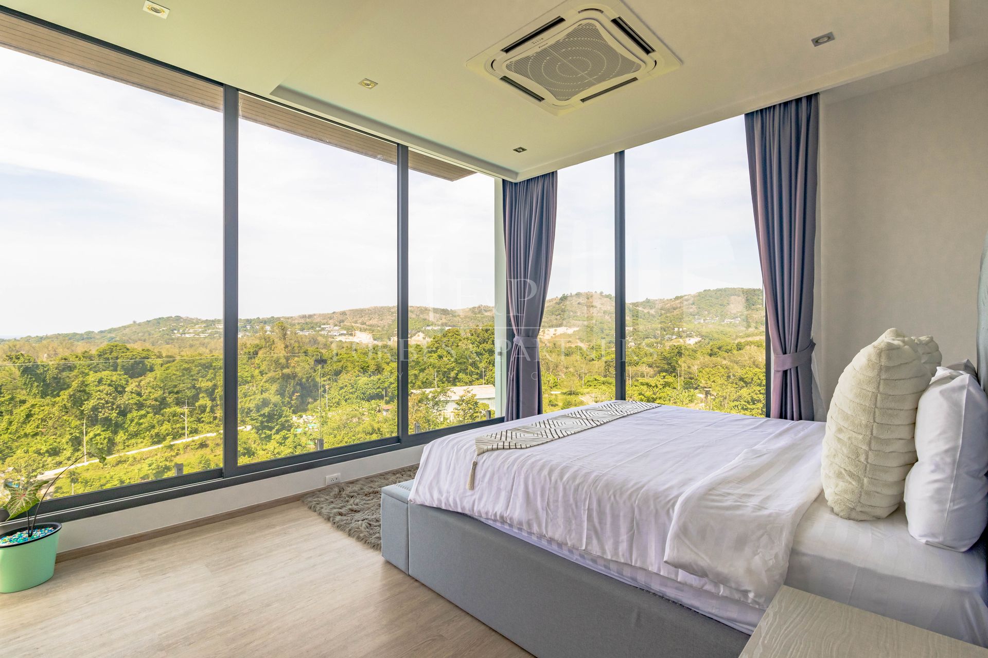 6 Bedroom Overlooking layan beach - Layan, Phuket, Thailand