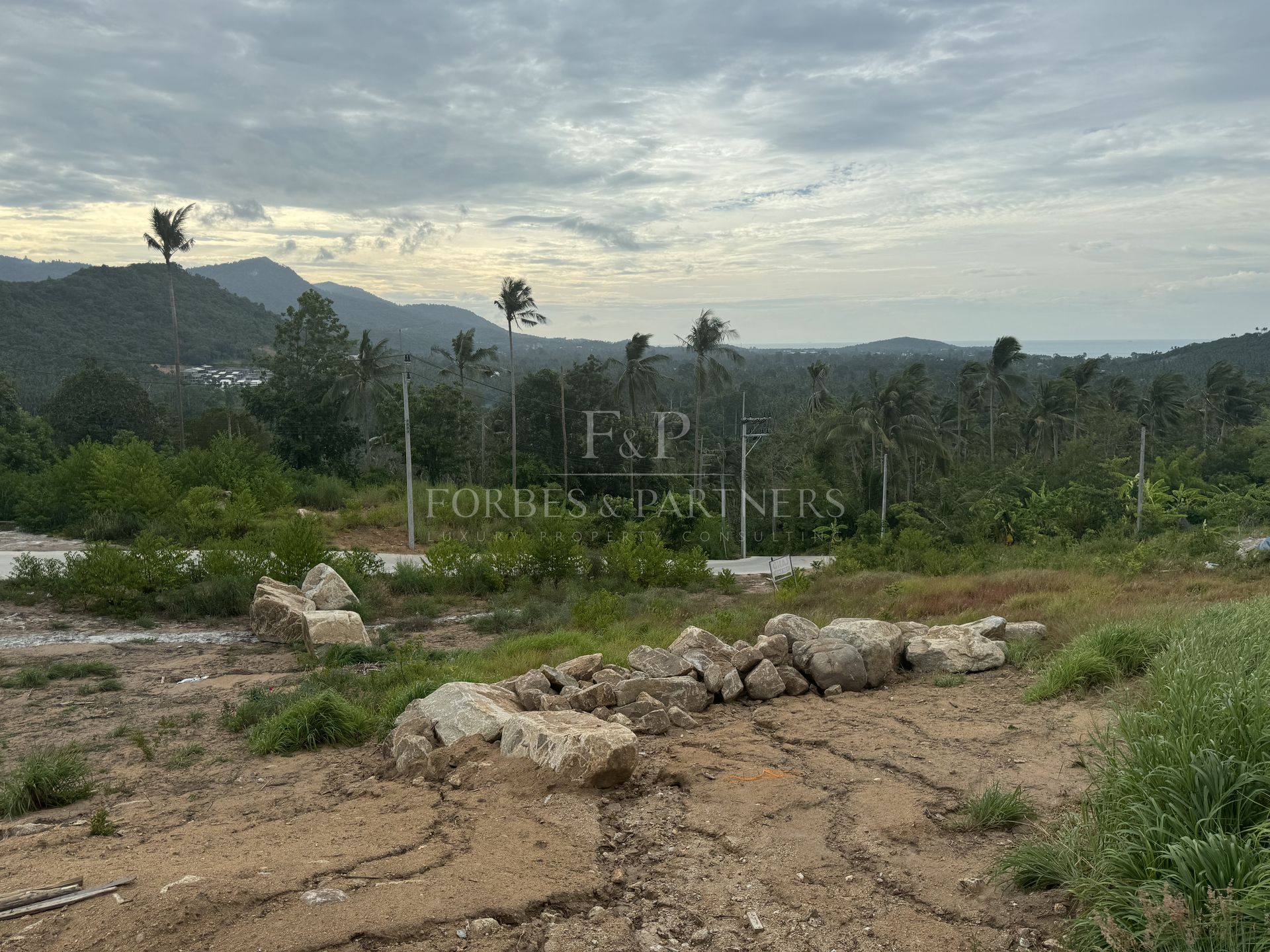 Exceptional Opportunity: Prime 1 Rai Land in Maenam Soi 1, Koh Samui - Maenam, Ko Samui, Thailand