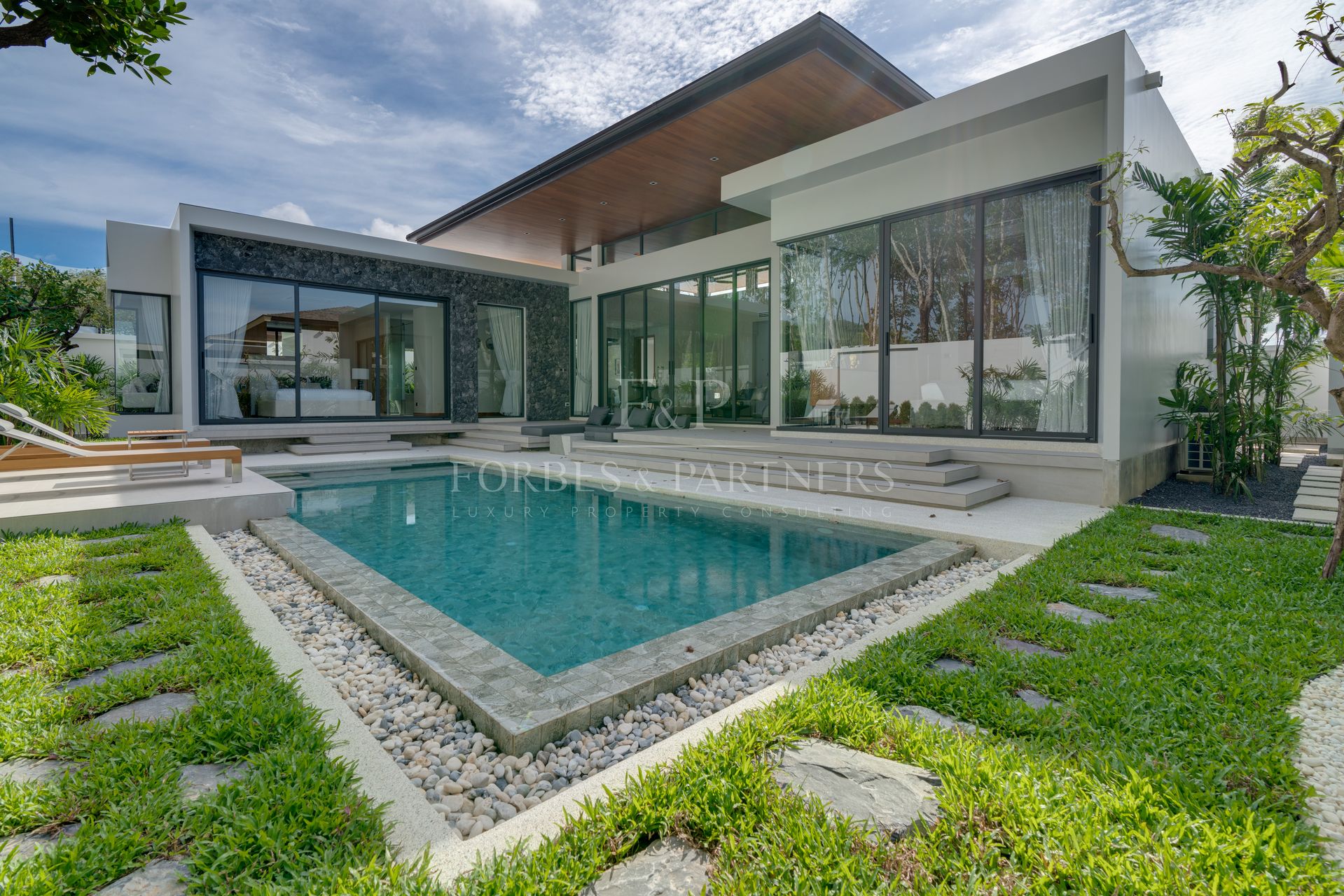 Chic Contemporary Loft Villas - Cherngtalay, Phuket, Thailand