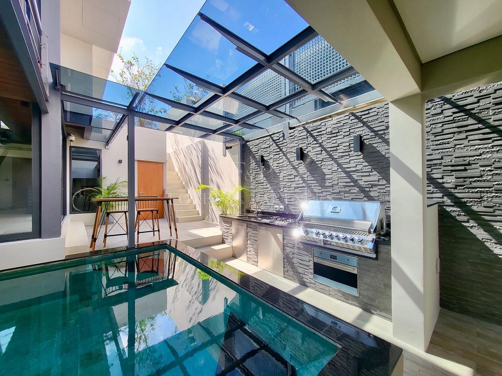 Loft Style Living design and modern tropical pool villas - Cherngtalay, Phuket, Thailand