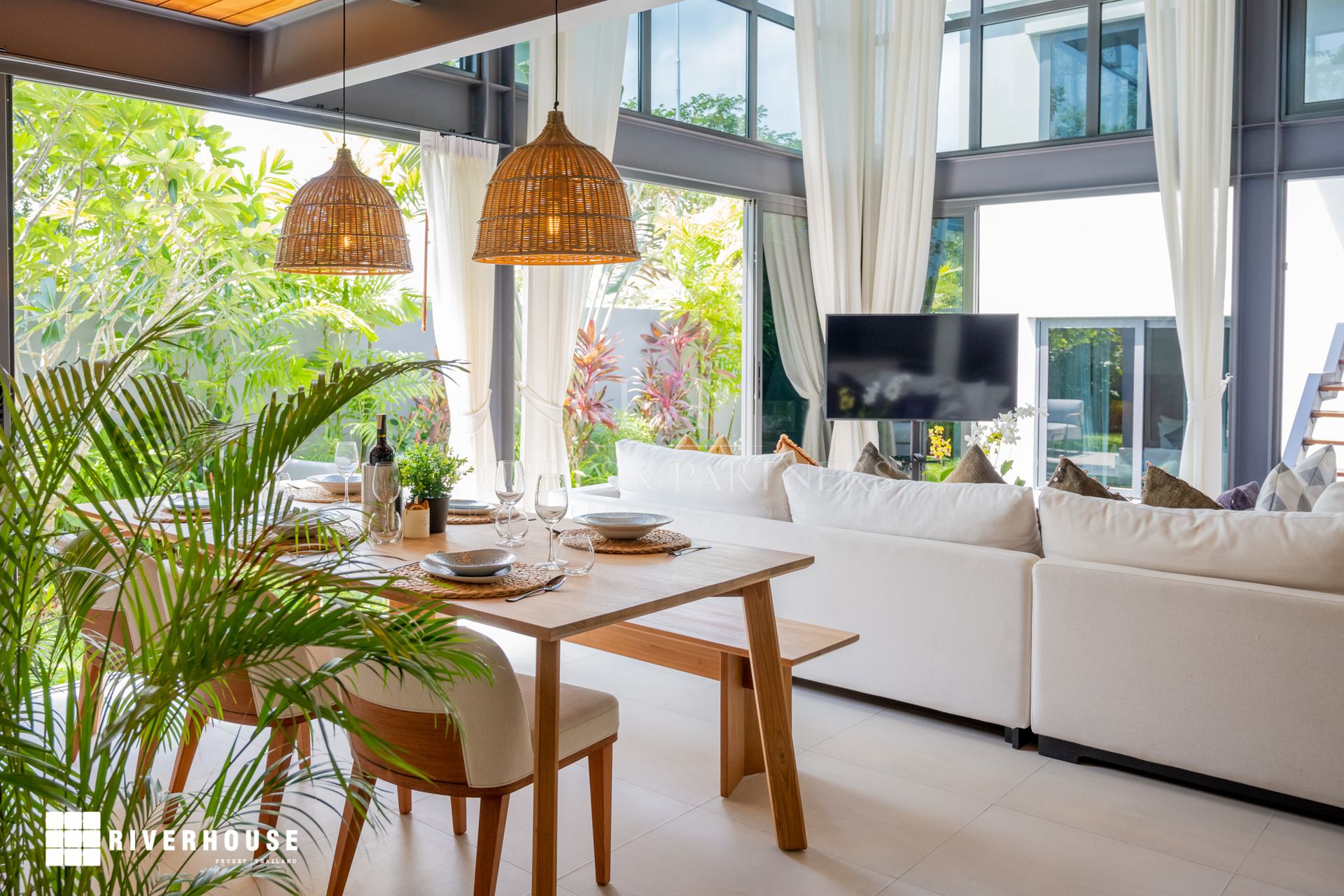 Loft Style Living design and modern tropical pool villas - Cherngtalay, Phuket, Thailand