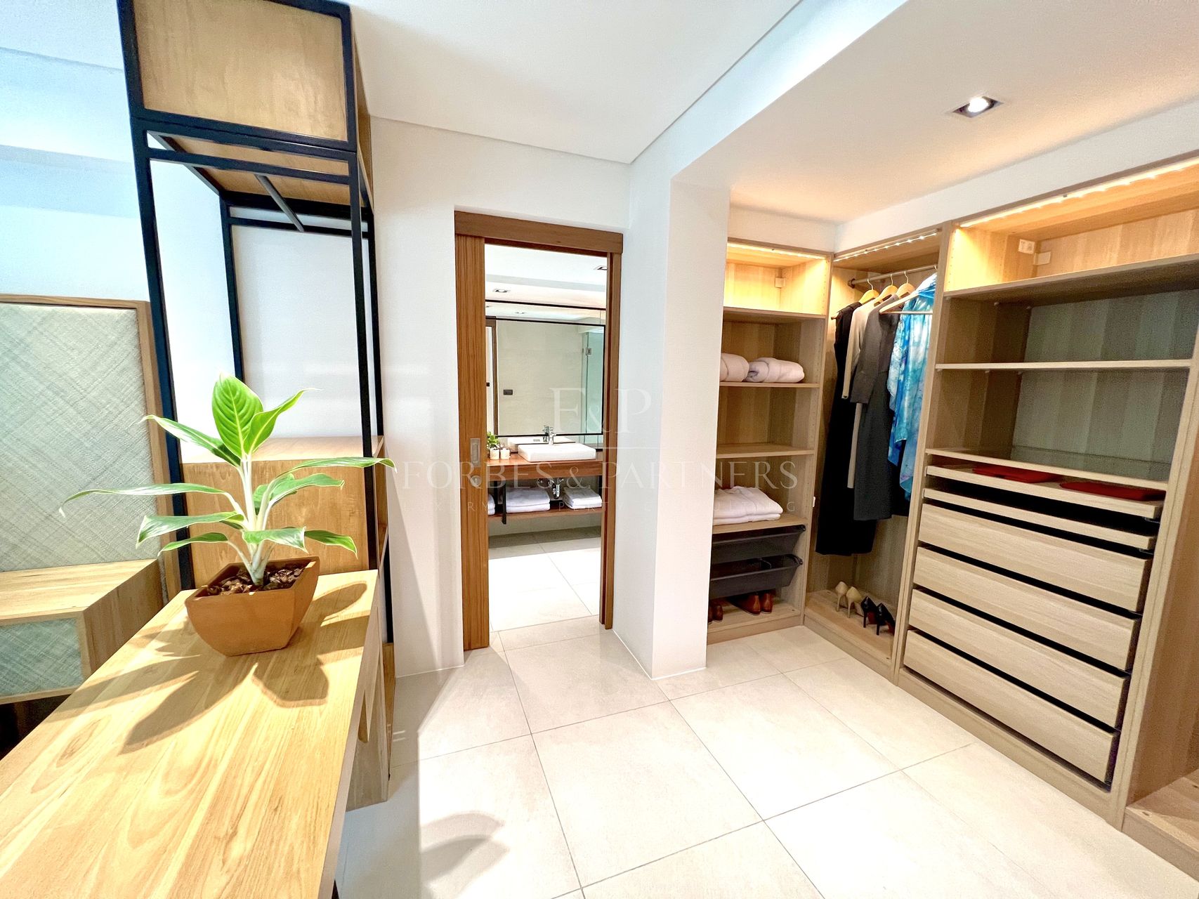 Loft Style Living design and modern tropical pool villas - Cherngtalay, Phuket, Thailand
