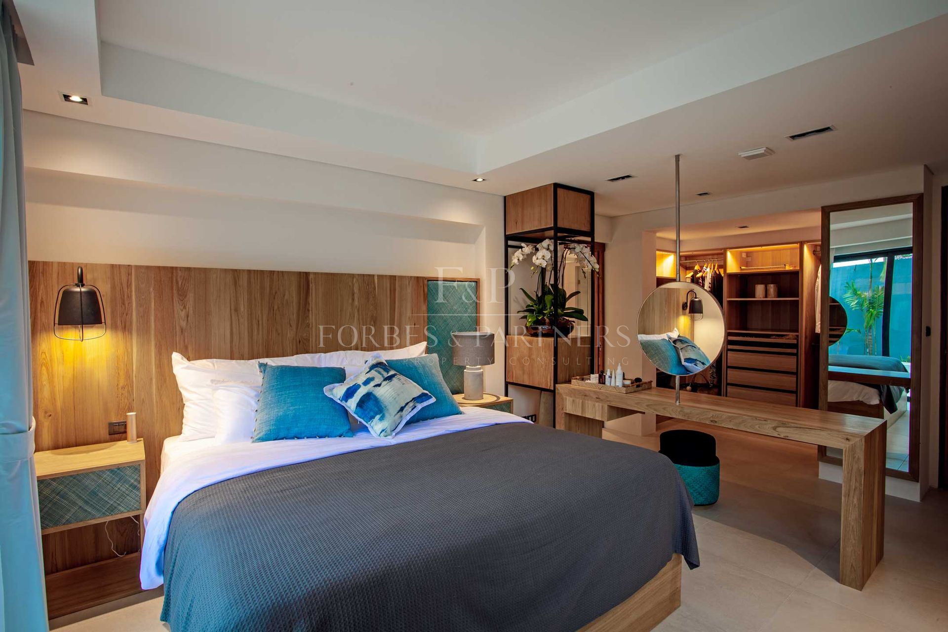 Loft Style Living design and modern tropical pool villas - Cherngtalay, Phuket, Thailand