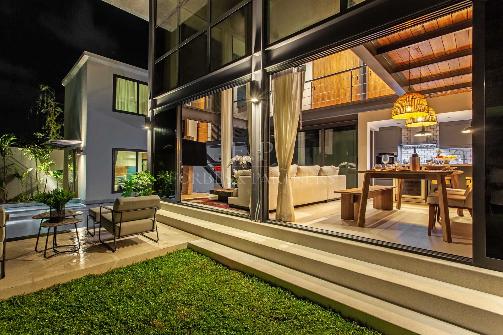 Loft Style Living design and modern tropical pool villas - Cherngtalay, Phuket, Thailand