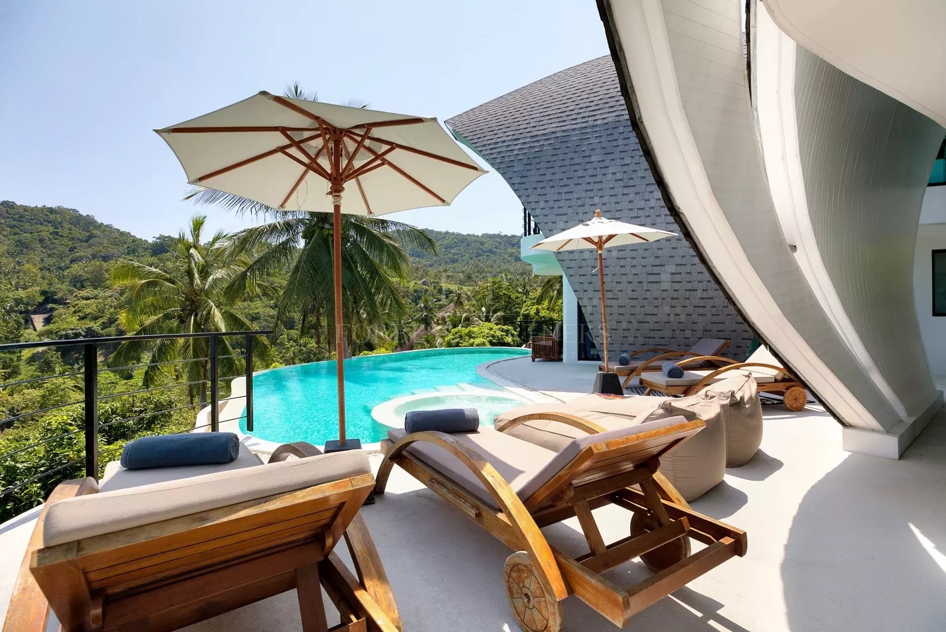 BREATHTAKING SEA VIEW BOUTIQUE HOTEL - Chaweng Noi, Ko Samui, Thailand