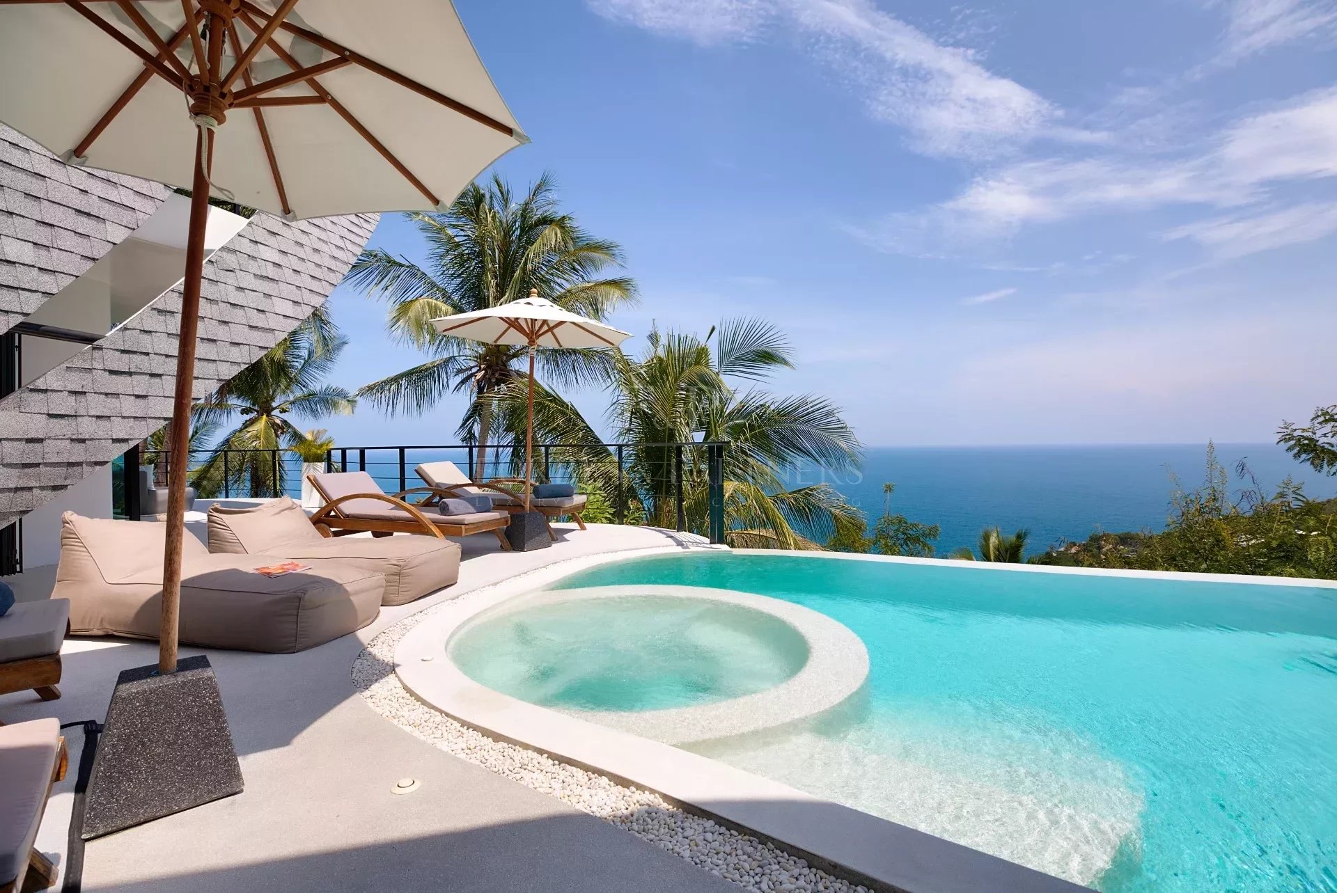 BREATHTAKING SEA VIEW BOUTIQUE HOTEL - Chaweng Noi, Ko Samui, Thailand