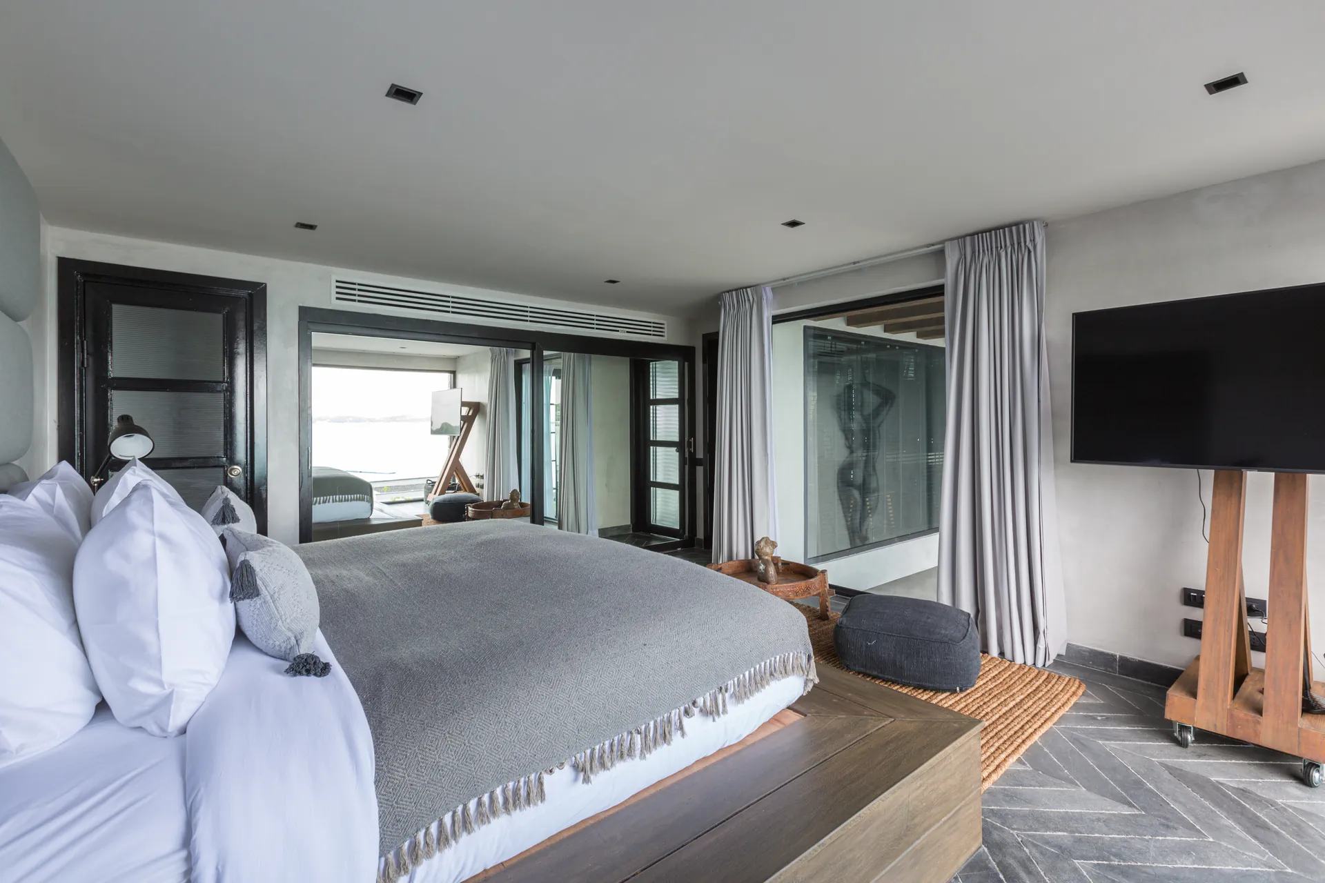 Premium 20-Bedroom Estate For Rent in Koh Samui for Extended Families and Large Groups with Multiple Infinity Pools, Beach Access and Concierge - Bo Phut, Ko Samui, Thailand