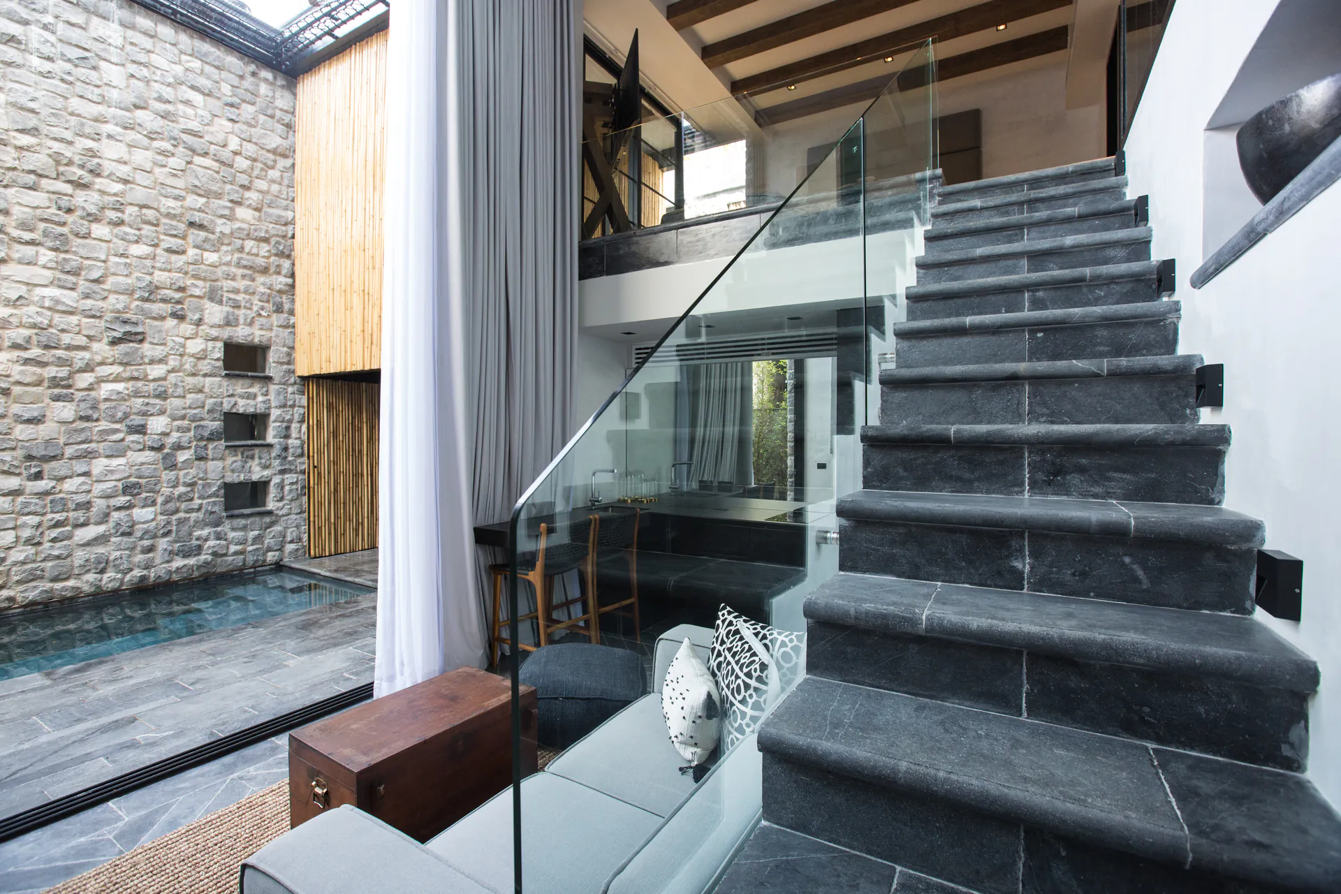 Premium 20-Bedroom Estate For Rent in Koh Samui for Extended Families and Large Groups with Multiple Infinity Pools, Beach Access and Concierge - Bo Phut, Ko Samui, Thailand