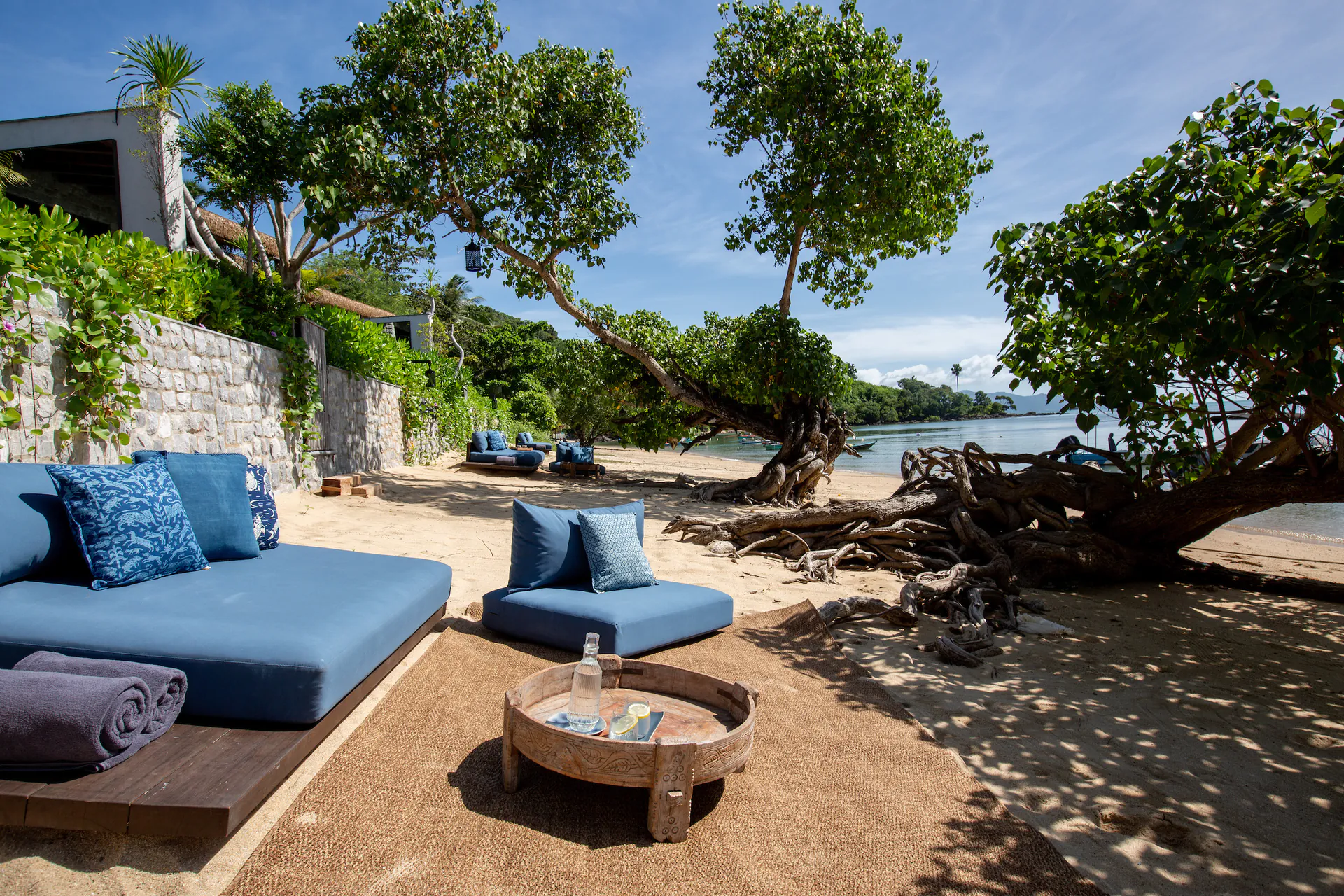 Premium 20-Bedroom Estate For Rent in Koh Samui for Extended Families and Large Groups with Multiple Infinity Pools, Beach Access and Concierge - Bo Phut, Ko Samui, Thailand