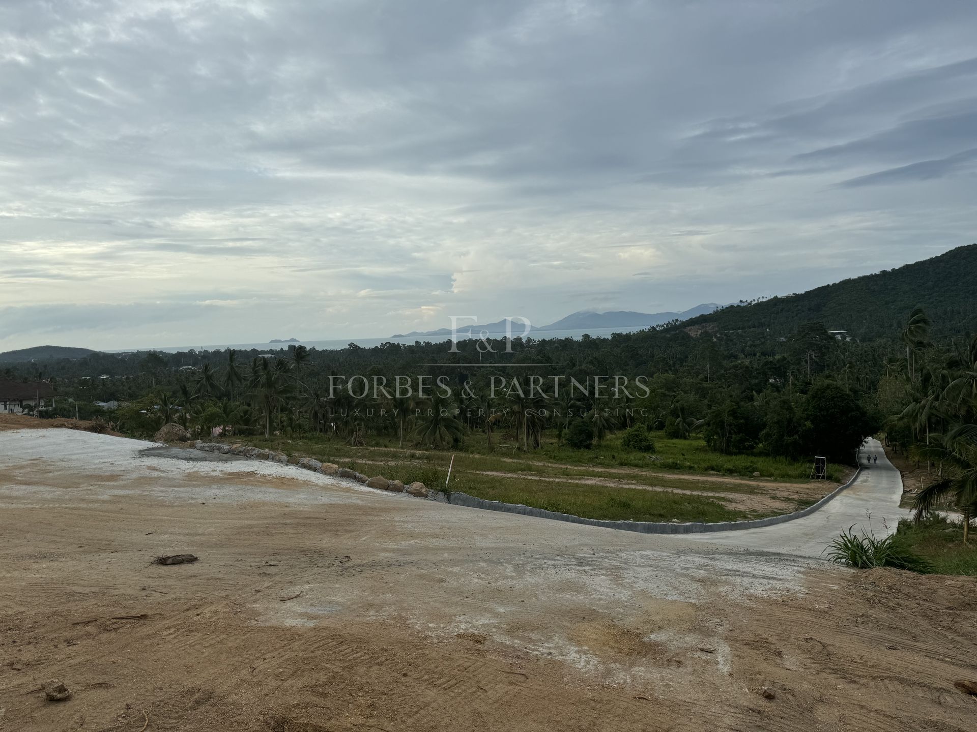 Strategic Maenam Land: Prime Plot Near Koh Samui’s Essential Destinations - Maenam, Ko Samui, Thailand