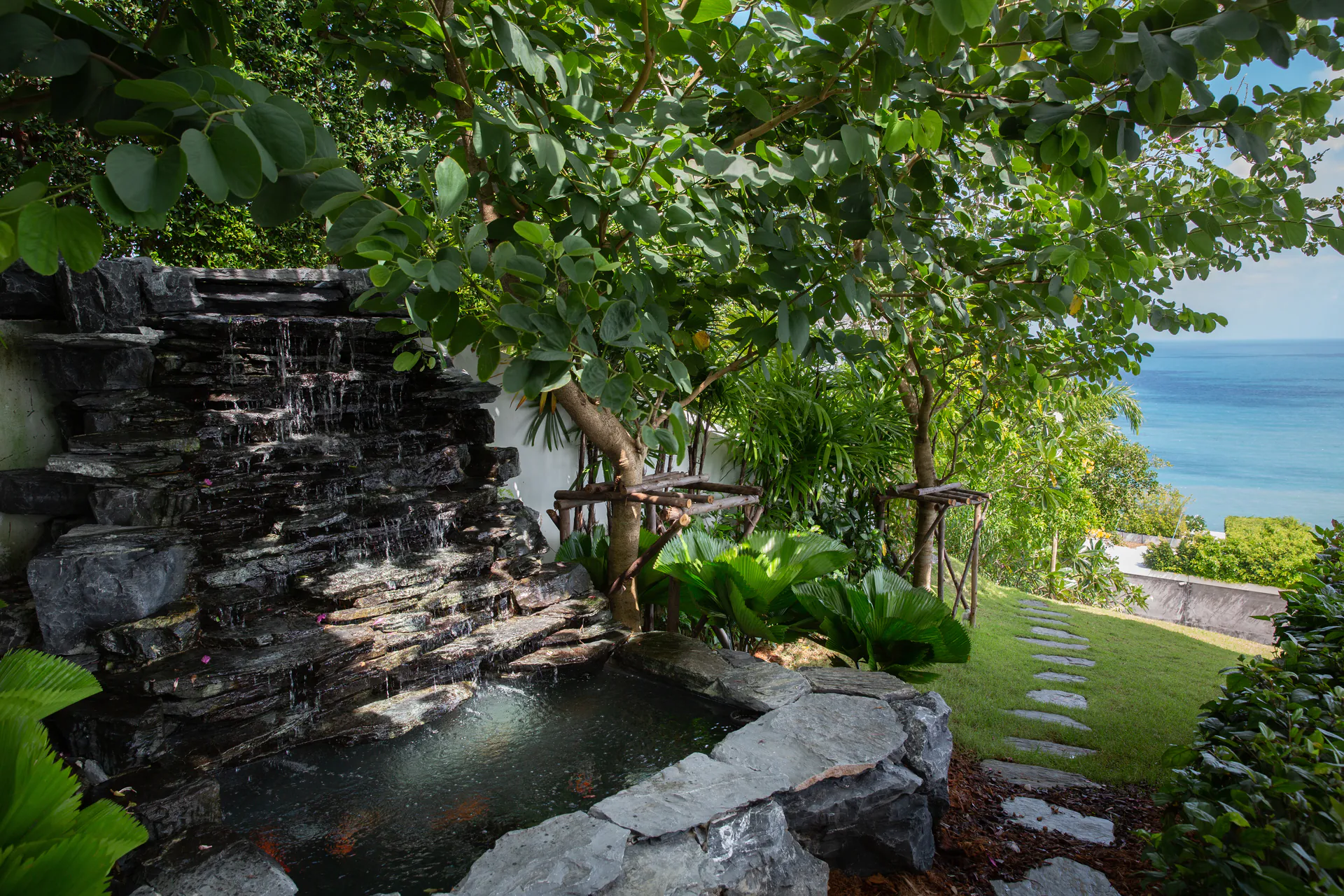 LUXURY 9-BEDROOM STAFFED VILLAS FOR LARGE GROUPS IN THAILAND, KOH SAMUI - Choeng Mon, Ko Samui, Thailand