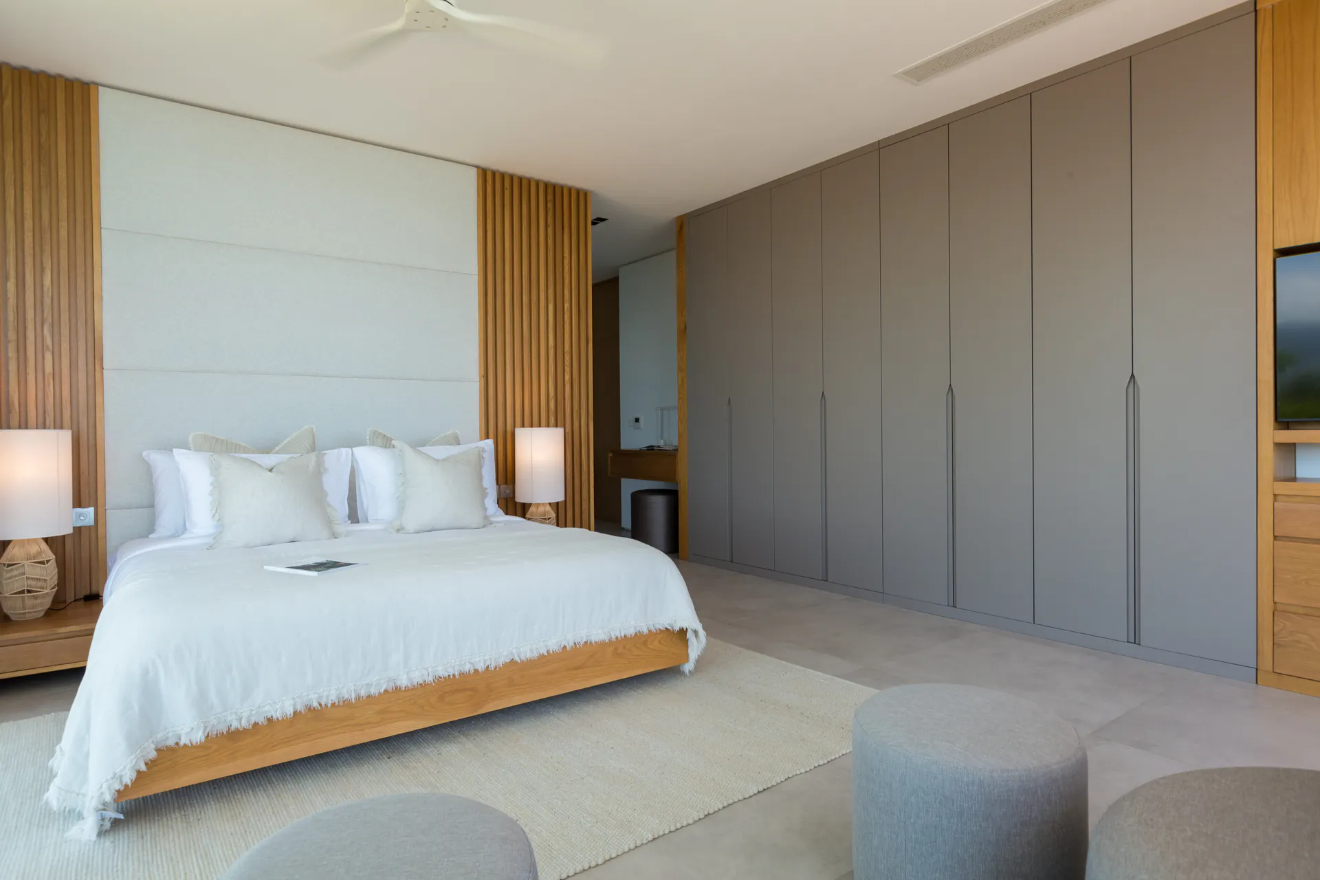 LUXURY 9-BEDROOM STAFFED VILLAS FOR LARGE GROUPS IN THAILAND, KOH SAMUI - Choeng Mon, Ko Samui, Thailand