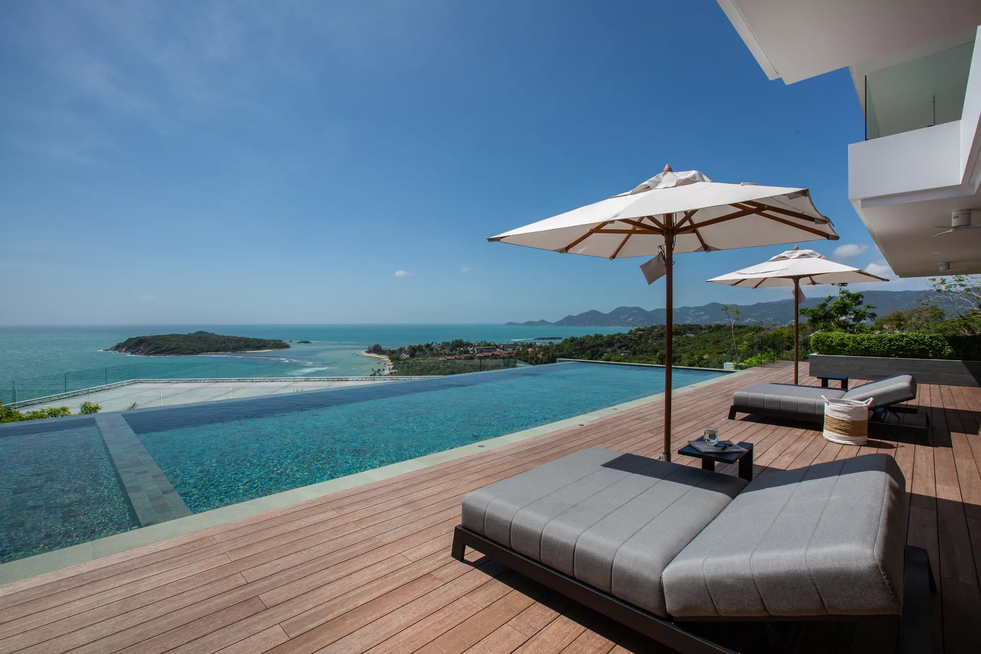 LUXURY 9-BEDROOM STAFFED VILLAS FOR LARGE GROUPS IN THAILAND, KOH SAMUI - Choeng Mon, Ko Samui, Thailand