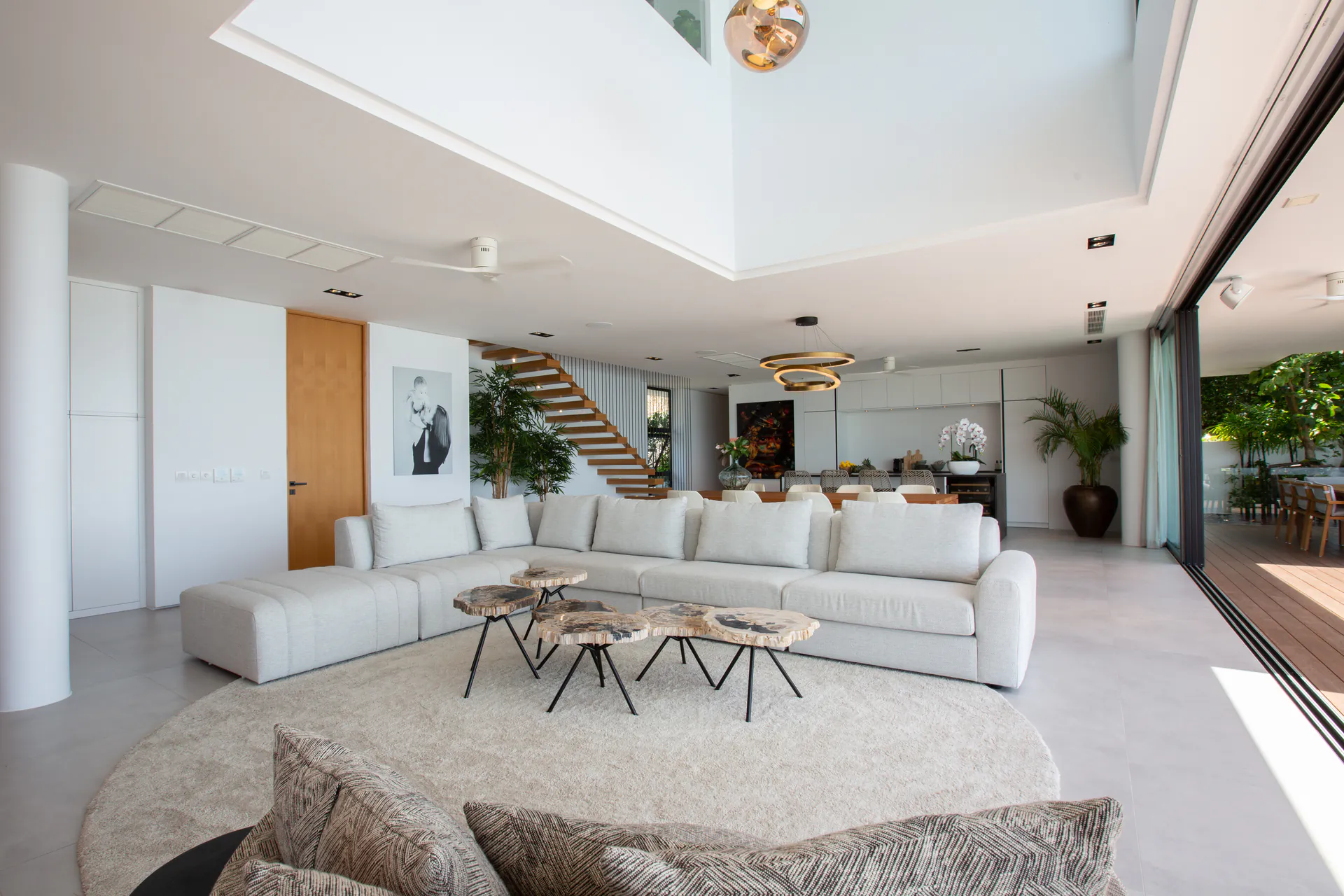 LUXURY 9-BEDROOM STAFFED VILLAS FOR LARGE GROUPS IN THAILAND, KOH SAMUI - Choeng Mon, Ko Samui, Thailand