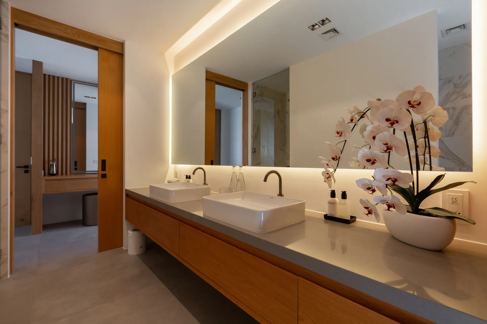 LUXURY 9-BEDROOM STAFFED VILLAS FOR LARGE GROUPS IN THAILAND, KOH SAMUI - Choeng Mon, Ko Samui, Thailand