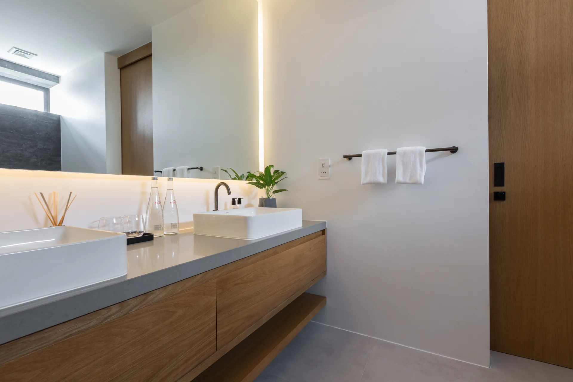 LUXURY 9-BEDROOM STAFFED VILLAS FOR LARGE GROUPS IN THAILAND, KOH SAMUI - Choeng Mon, Ko Samui, Thailand