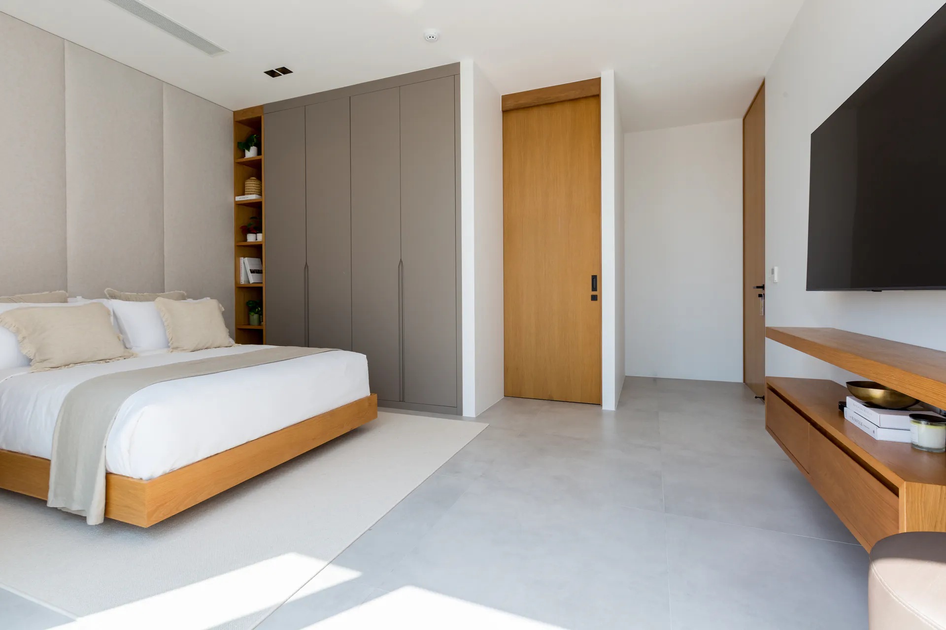 LUXURY 9-BEDROOM STAFFED VILLAS FOR LARGE GROUPS IN THAILAND, KOH SAMUI - Choeng Mon, Ko Samui, Thailand