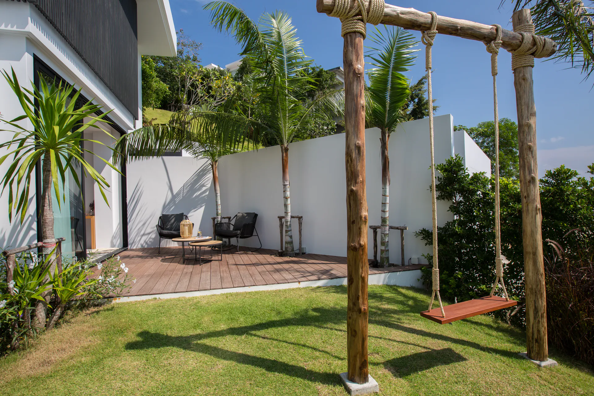 LUXURY 9-BEDROOM STAFFED VILLAS FOR LARGE GROUPS IN THAILAND, KOH SAMUI - Choeng Mon, Ko Samui, Thailand