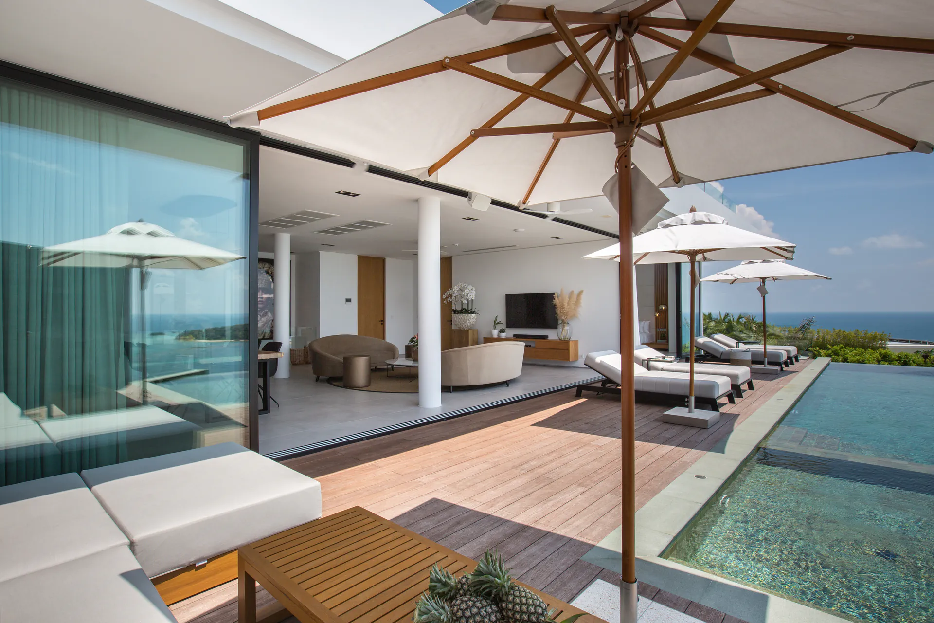LUXURY 9-BEDROOM STAFFED VILLAS FOR LARGE GROUPS IN THAILAND, KOH SAMUI - Choeng Mon, Ko Samui, Thailand
