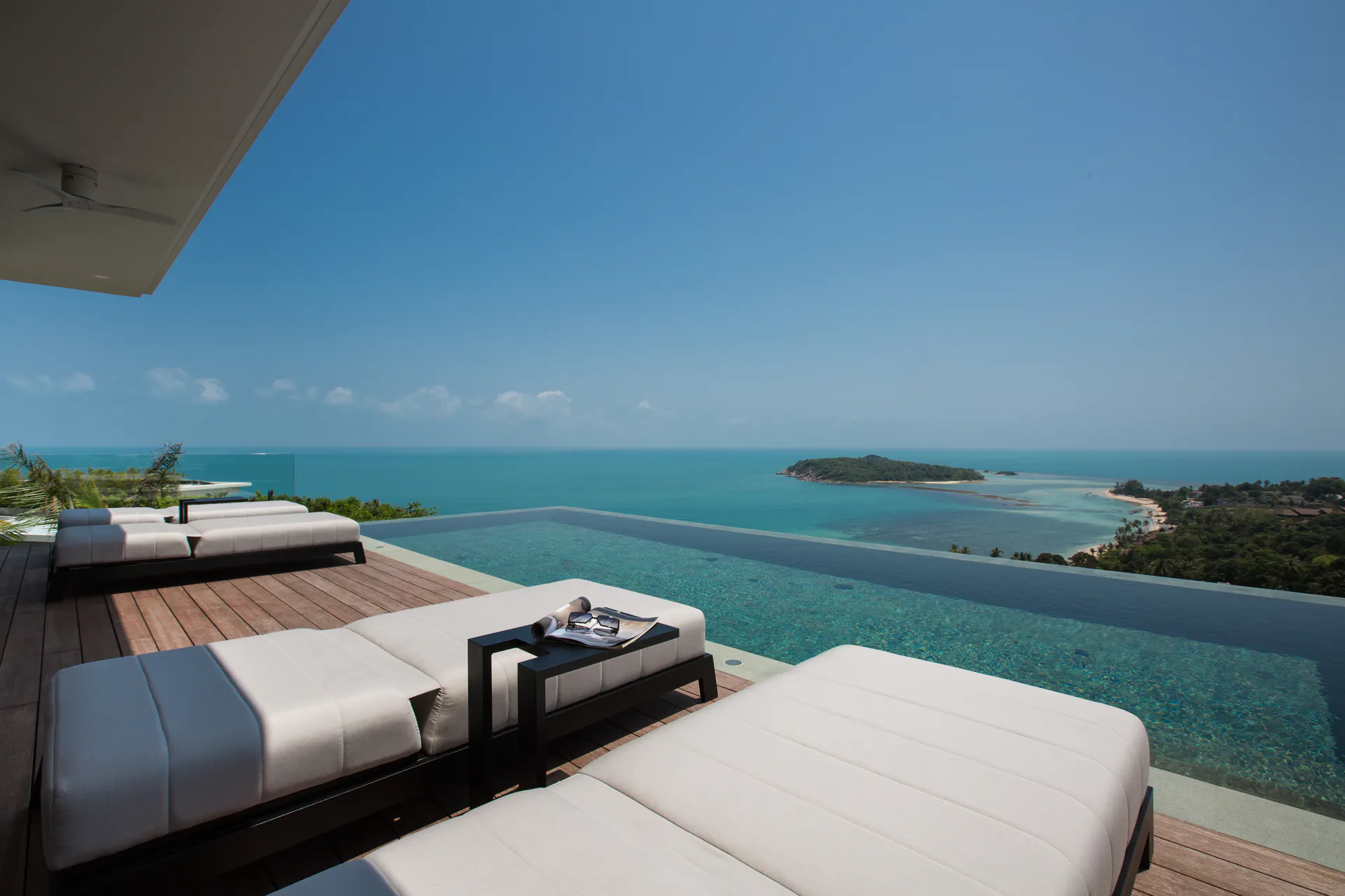 LUXURY 9-BEDROOM STAFFED VILLAS FOR LARGE GROUPS IN THAILAND, KOH SAMUI - Choeng Mon, Ko Samui, Thailand