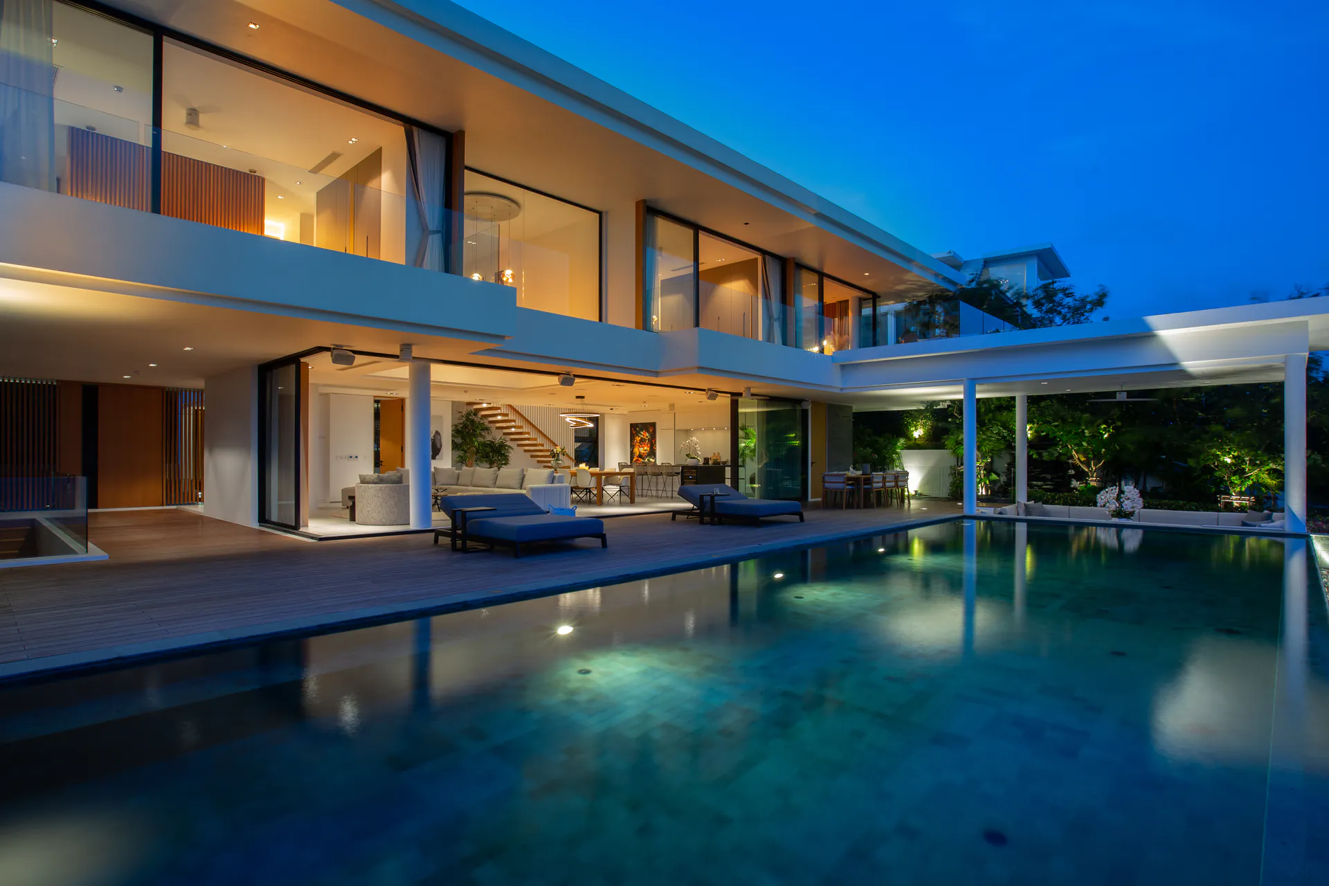 LUXURY 9-BEDROOM STAFFED VILLAS FOR LARGE GROUPS IN THAILAND, KOH SAMUI - Choeng Mon, Ko Samui, Thailand