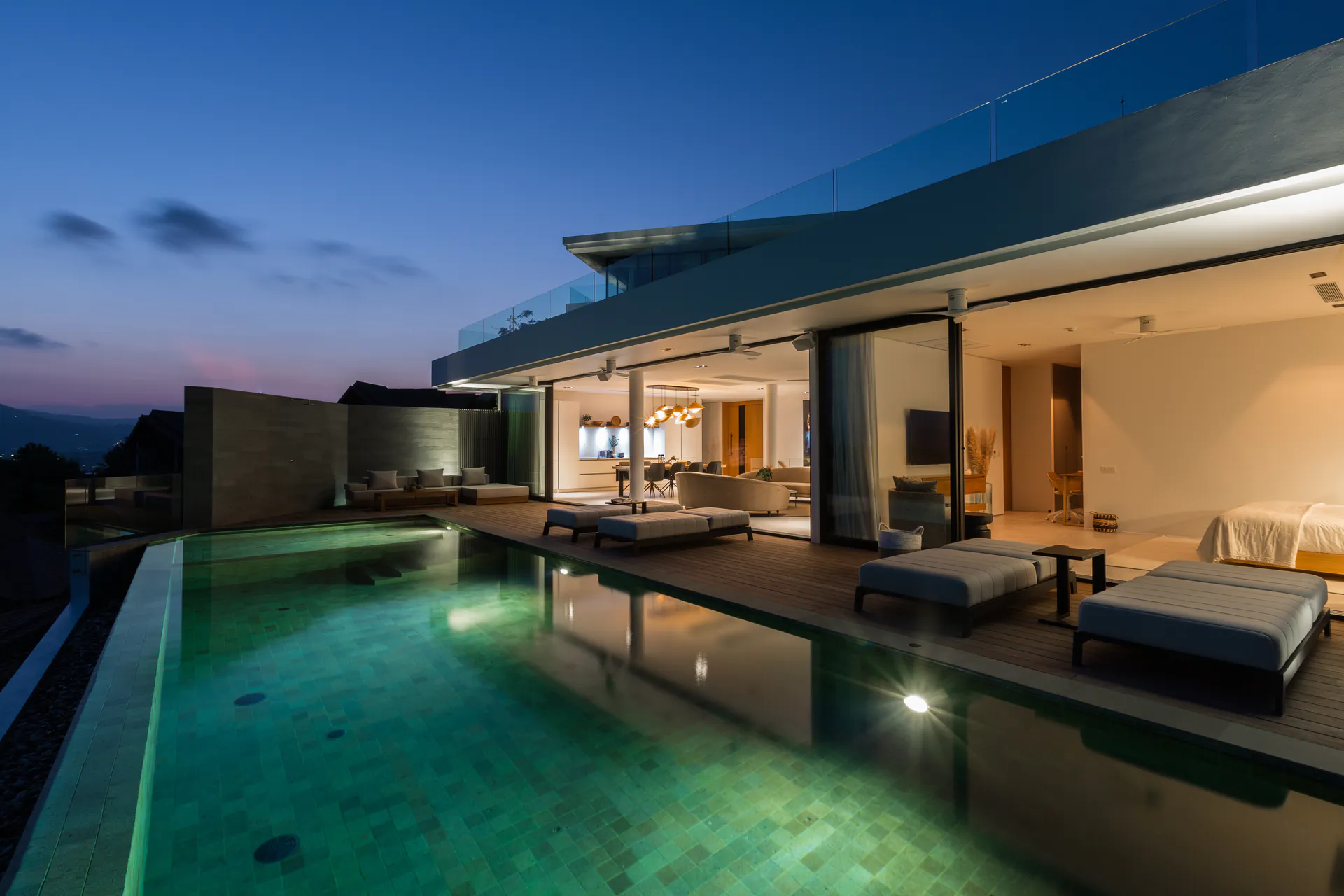 LUXURY 9-BEDROOM STAFFED VILLAS FOR LARGE GROUPS IN THAILAND, KOH SAMUI - Choeng Mon, Ko Samui, Thailand