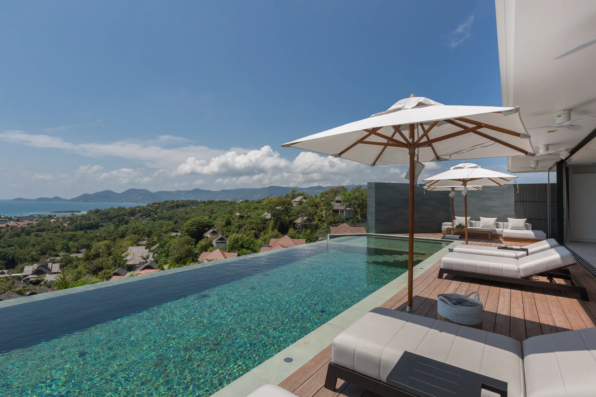 LUXURY 9-BEDROOM STAFFED VILLAS FOR LARGE GROUPS IN THAILAND, KOH SAMUI - Choeng Mon, Ko Samui, Thailand