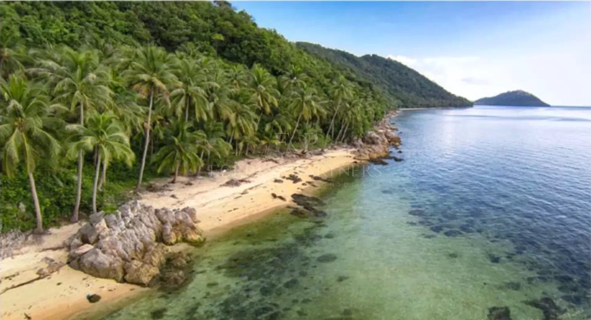 BEACHFRONT LAND PLOT FOR SALE - Taling Ngam, Ko Samui, Thailand