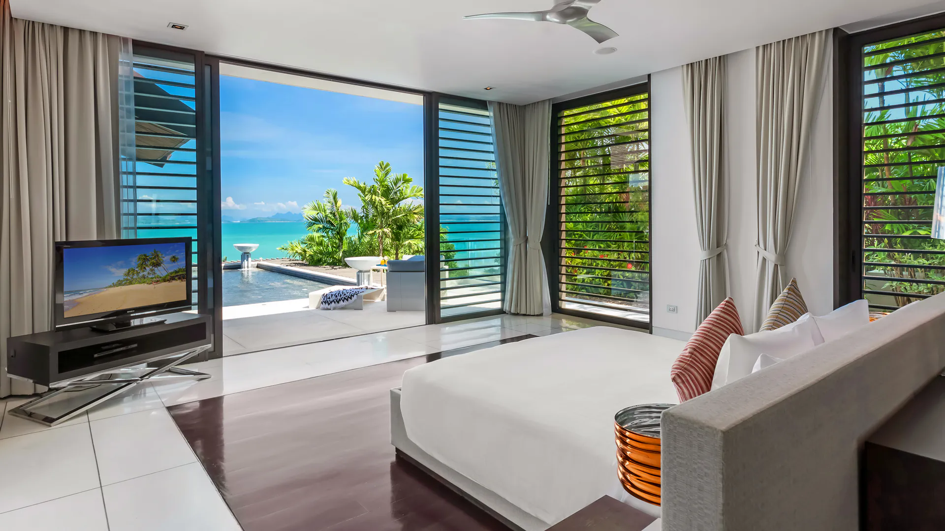 OCEANFRONT 6-BEDROOM POOL VILLA - Pa Khlok, Phuket, Thailand