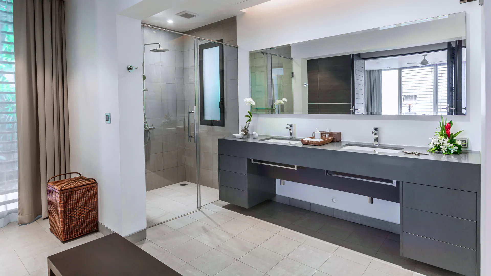 OCEANFRONT 6-BEDROOM POOL VILLA - Pa Khlok, Phuket, Thailand
