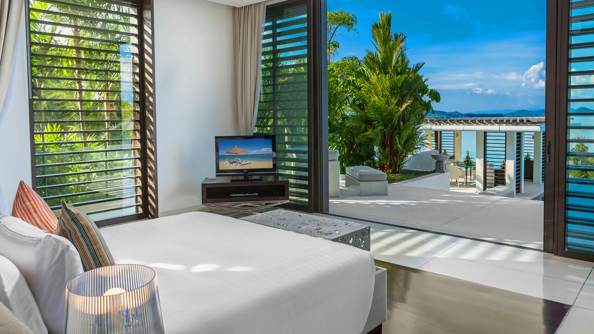 OCEANFRONT 6-BEDROOM POOL VILLA - Pa Khlok, Phuket, Thailand