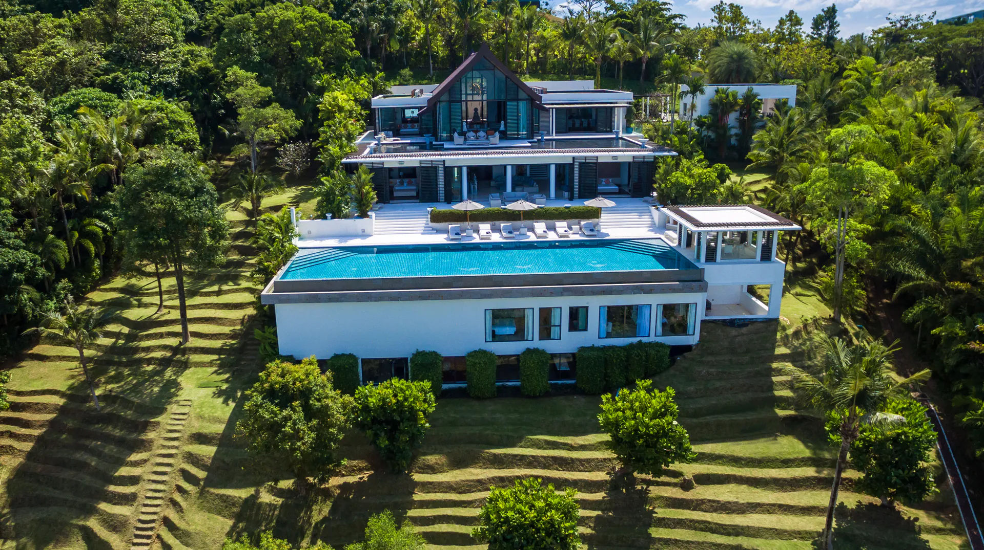 OCEANFRONT 6-BEDROOM POOL VILLA - Pa Khlok, Phuket, Thailand