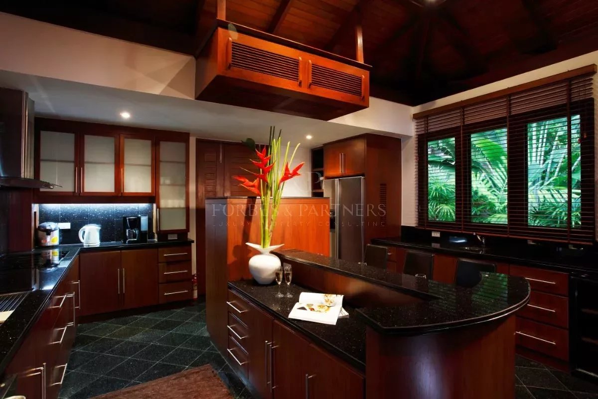 AYARA HILLTOPS - Cherngtalay, Phuket, Thailand