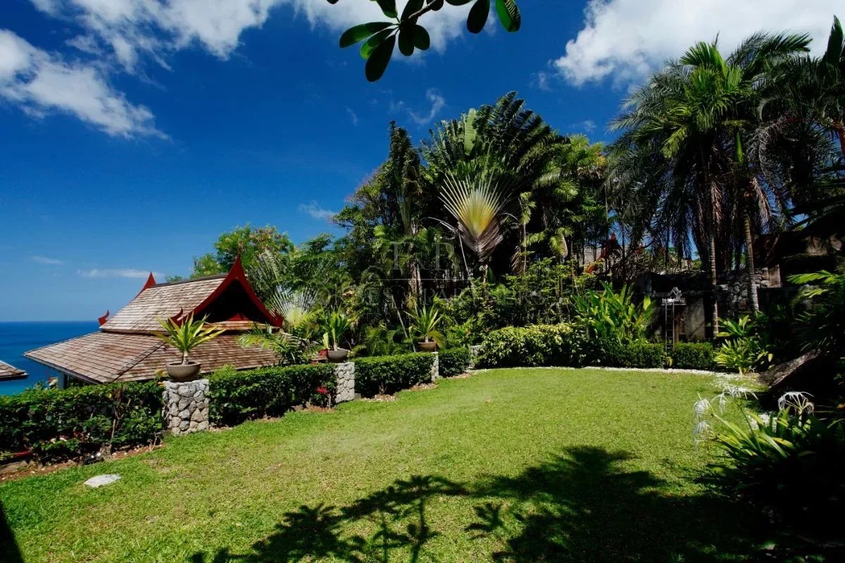 AYARA HILLTOPS - Cherngtalay, Phuket, Thailand