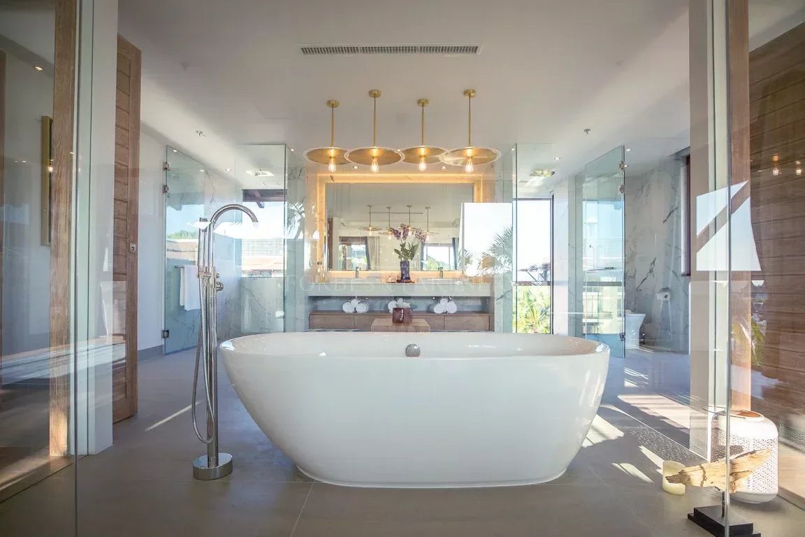 THE SKY PENTHOUSE - Ko Kaeo, Phuket, Thailand