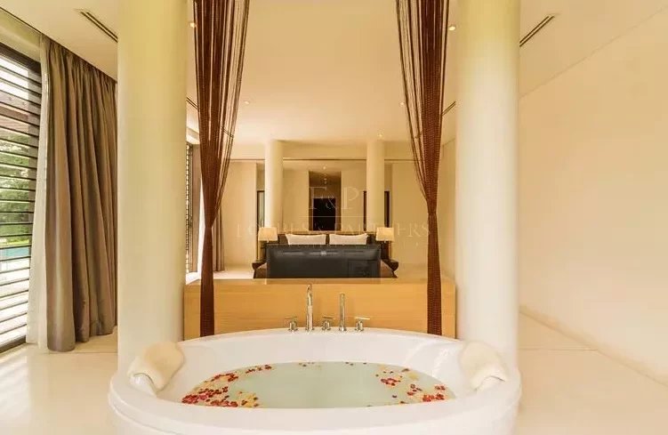 VILLA YIN - Pa Khlok, Phuket, Thailand
