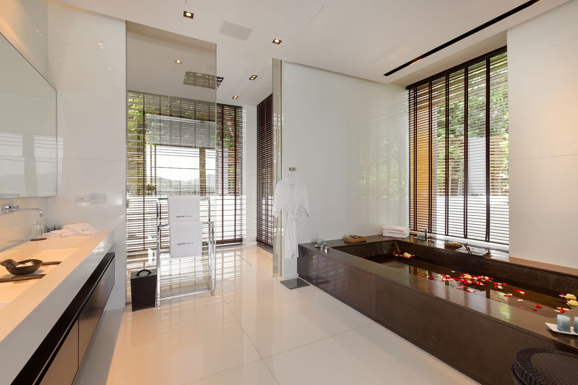 6-Bedroom Clifftop Luxury Villa for Sale in Cape Panwa, Phuket with Panoramic Ao Yon Bay Views - Panwa Cape, Phuket, Thailand