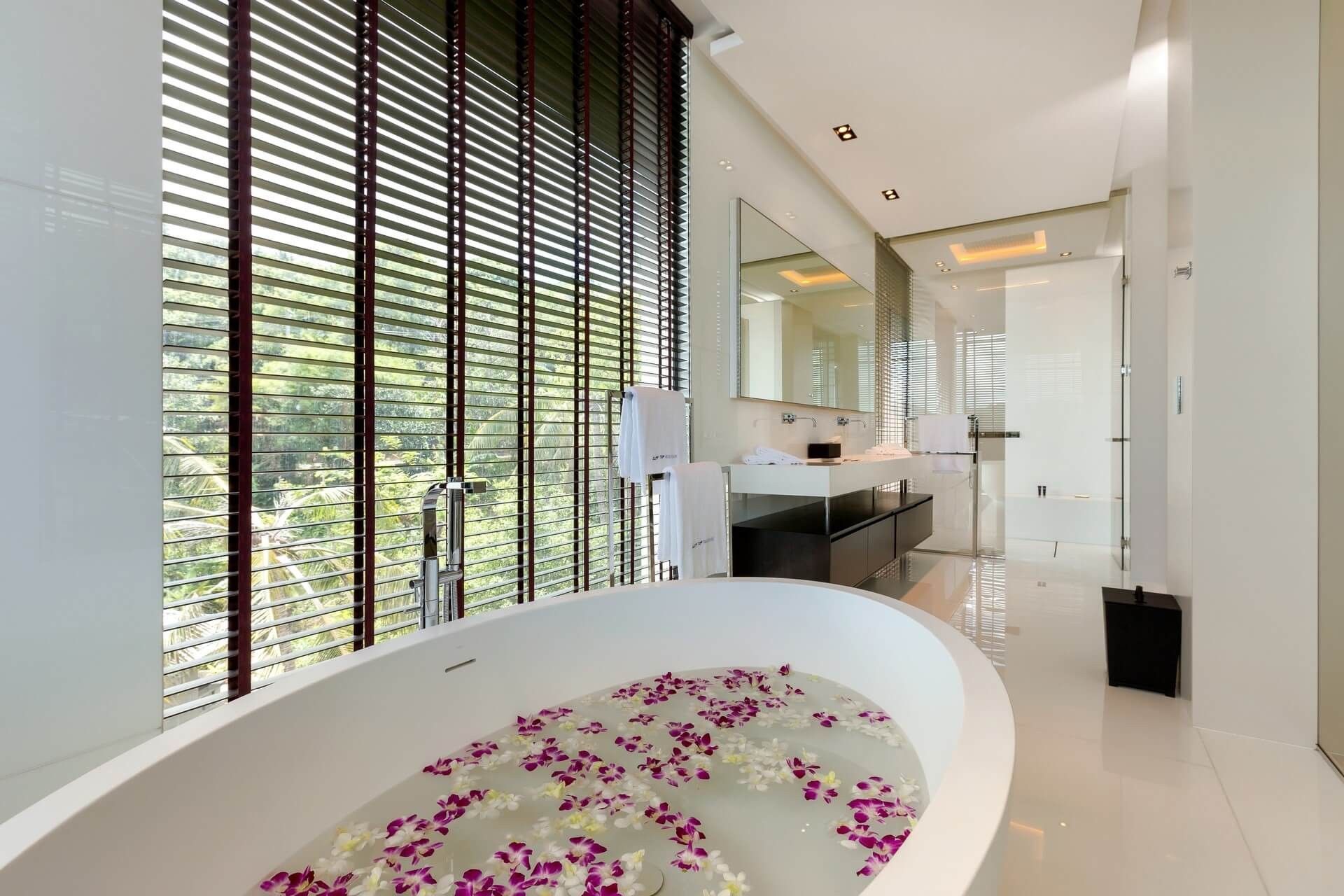 6-Bedroom Clifftop Luxury Villa for Sale in Cape Panwa, Phuket with Panoramic Ao Yon Bay Views - Panwa Cape, Phuket, Thailand