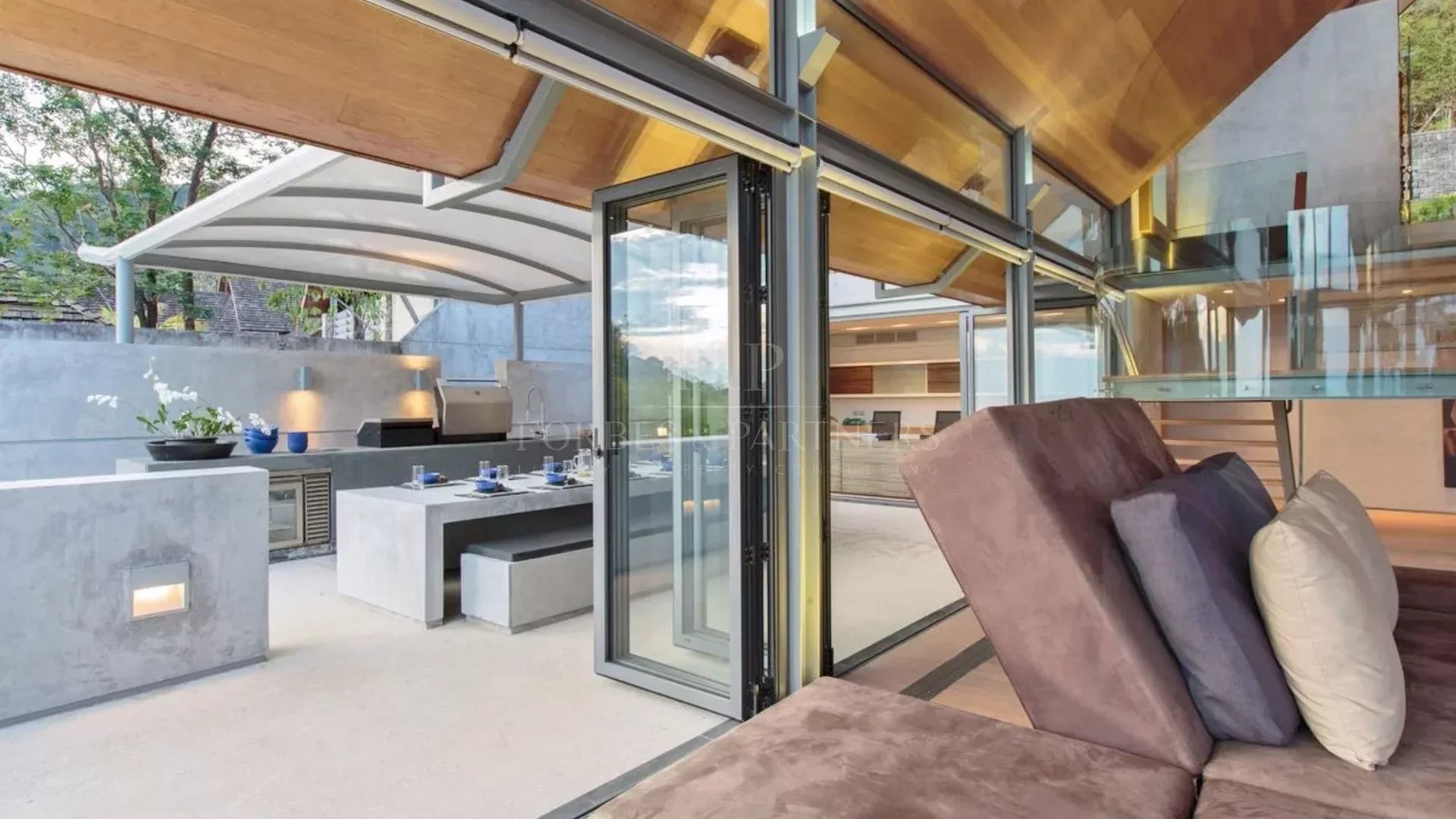 VILLA SAENGOOTSA - Kamala, Phuket, Thailand