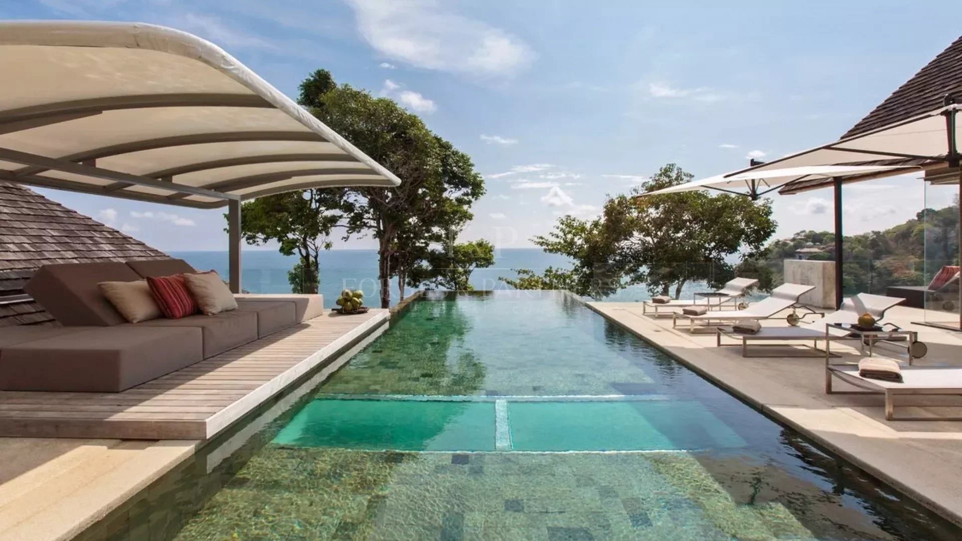 VILLA SAENGOOTSA - Kamala, Phuket, Thailand